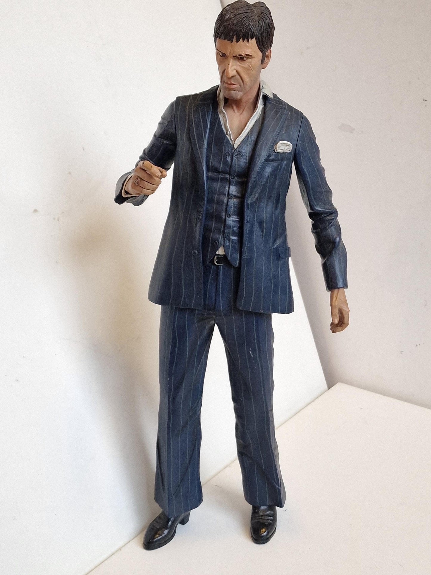the World is Yours, xl Scarface figurine, the movie al pacino large 45 cm man figure