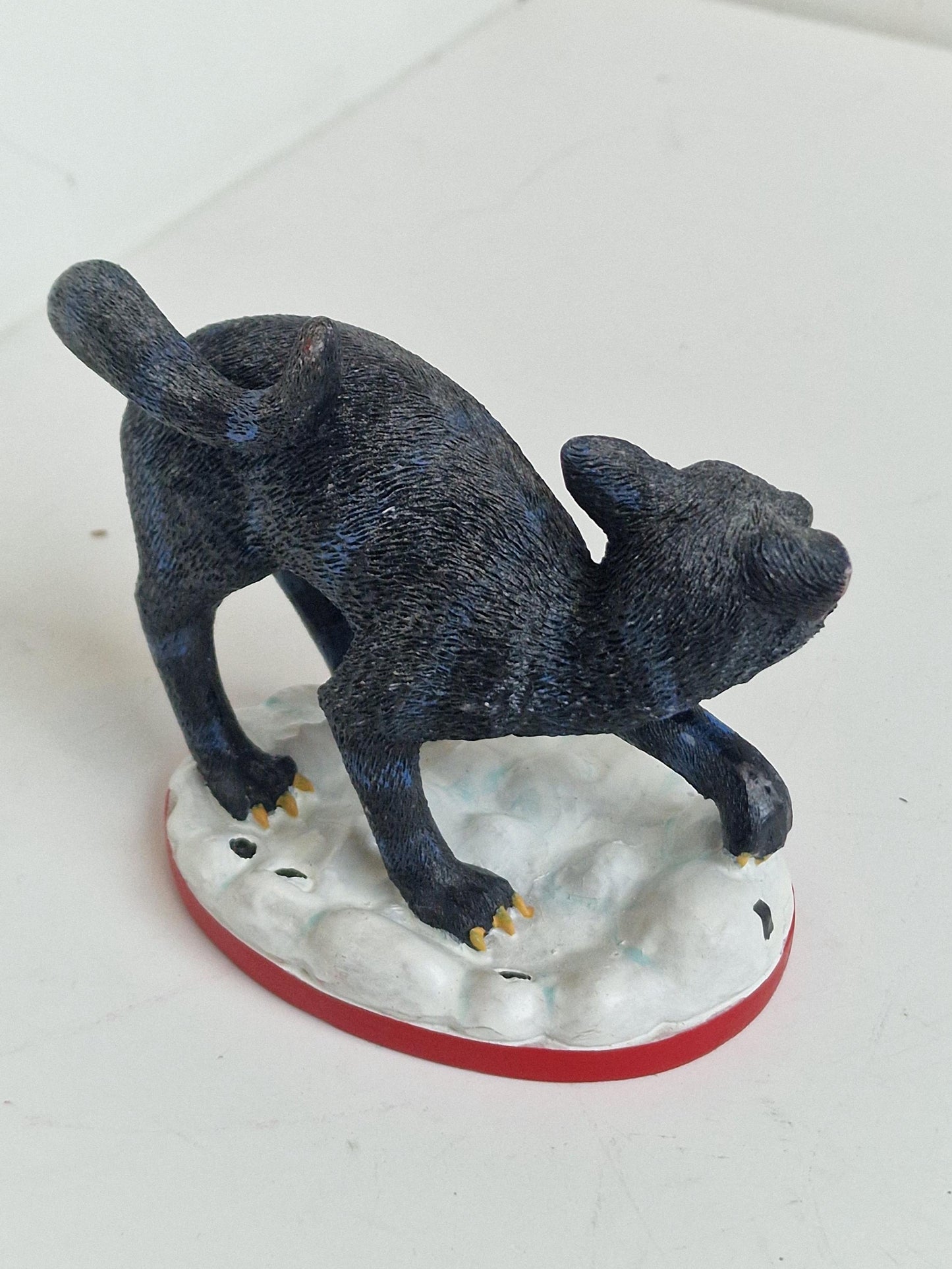 Iceland jule cat christmas figure saga myth christmas caroll