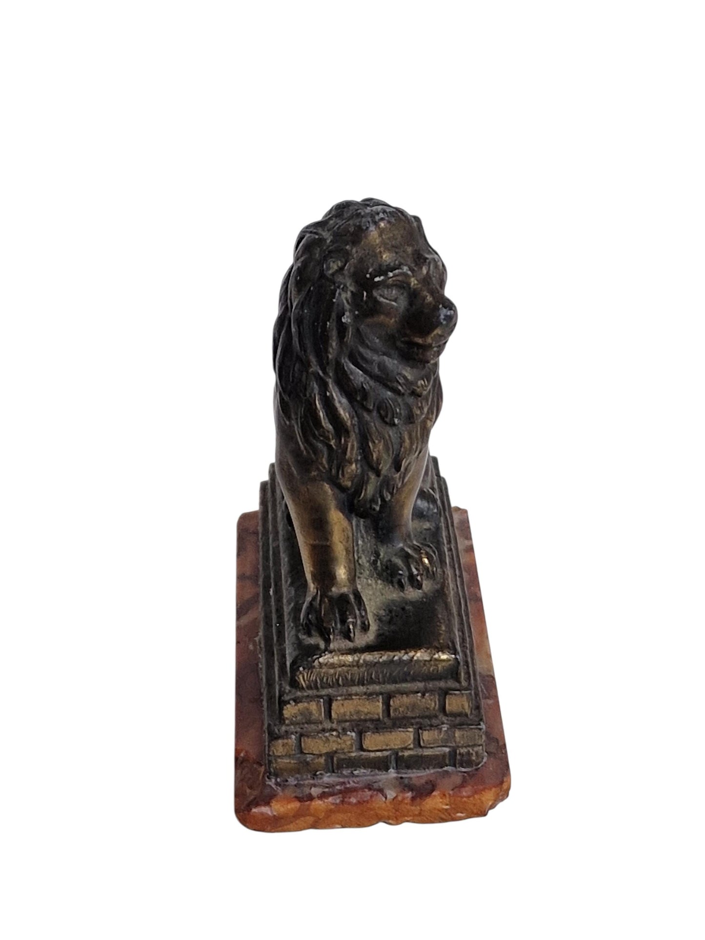 Lion. Bronze  french figurine