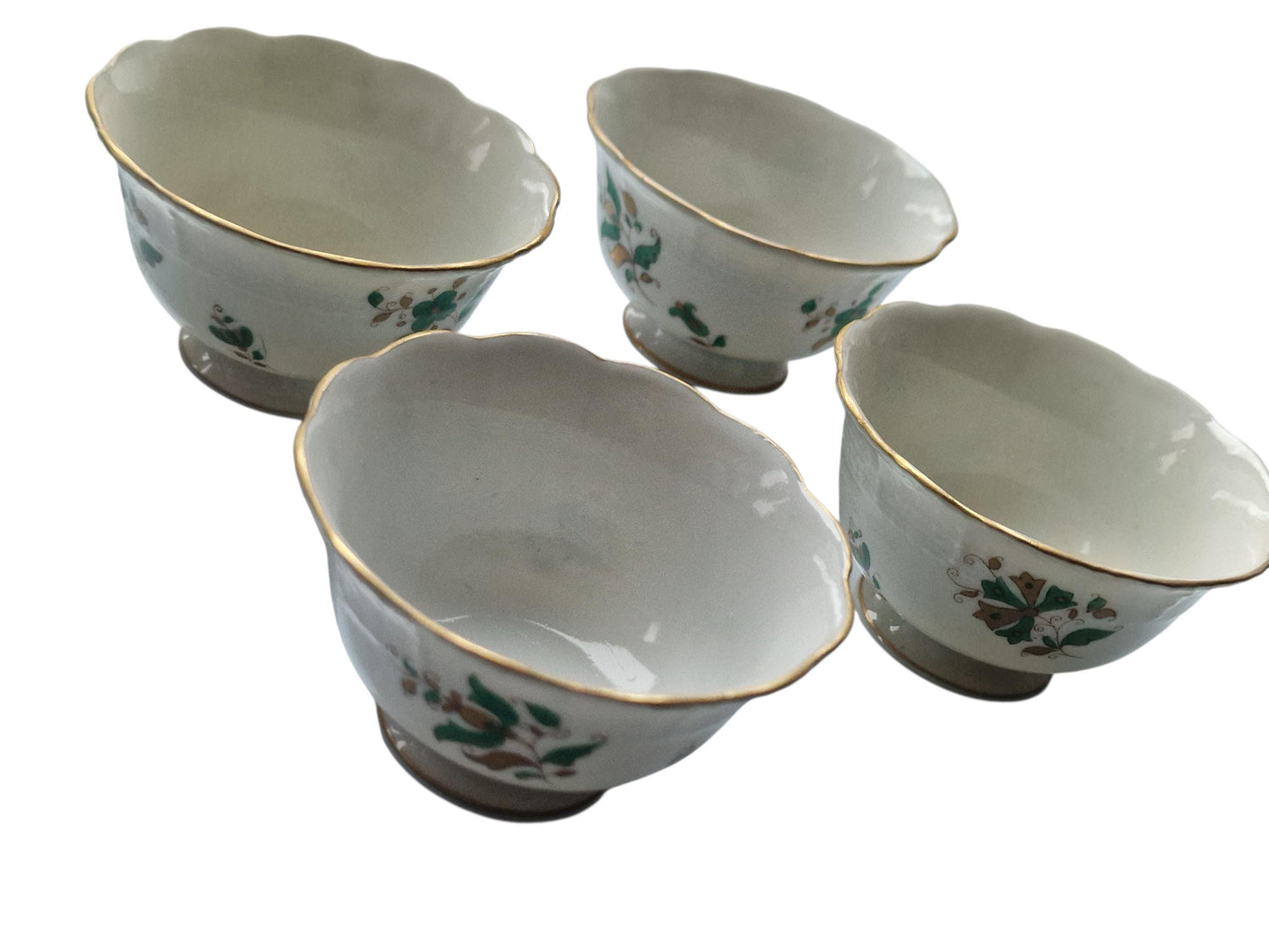 Herend Hungary, rare depiction, Set of 4 Handpainted Porcelain Bowls – Hungary, c. 1950–1960