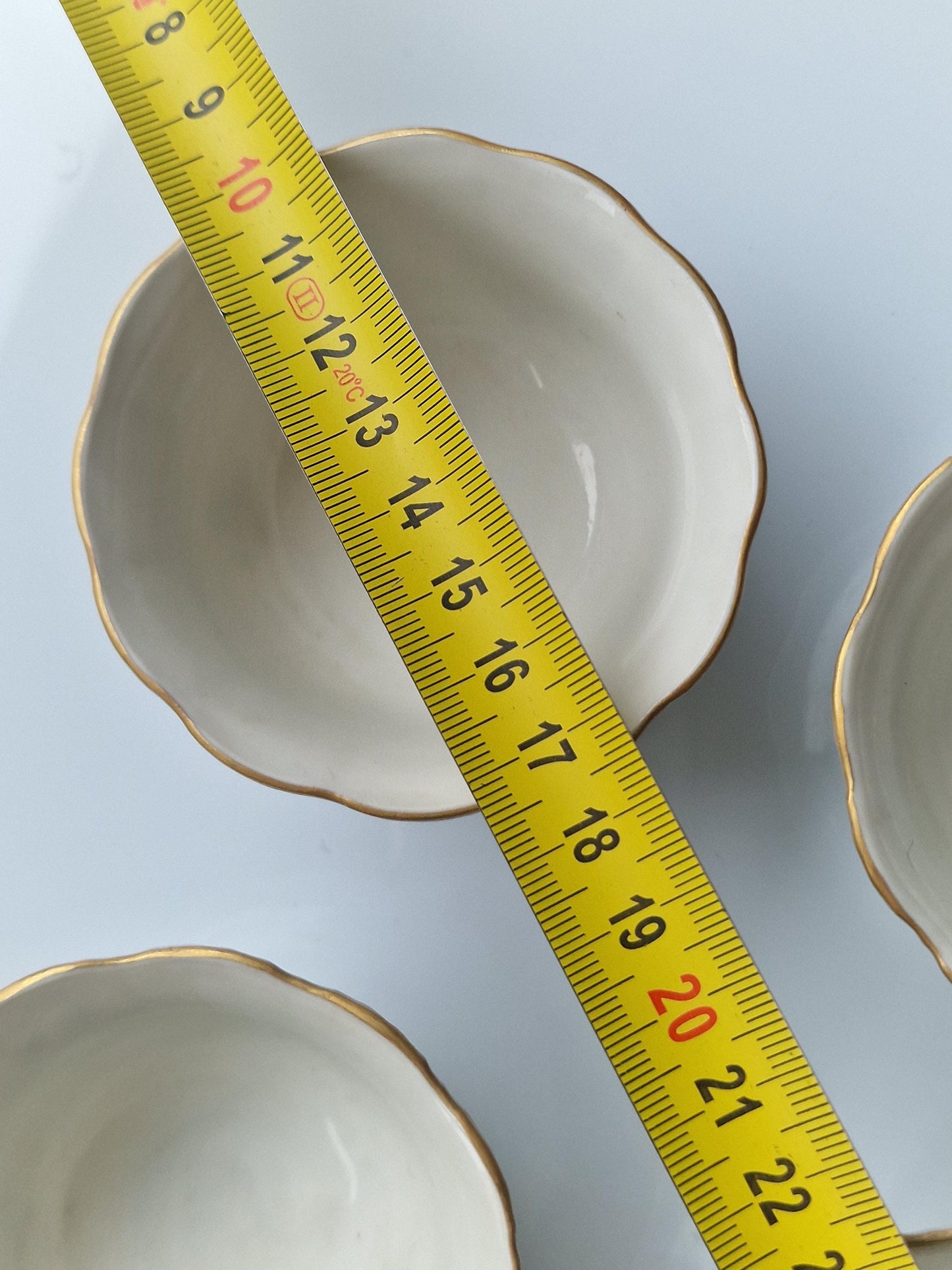 Herend Hungary, rare depiction, Set of 4 Handpainted Porcelain Bowls – Hungary, c. 1950–1960