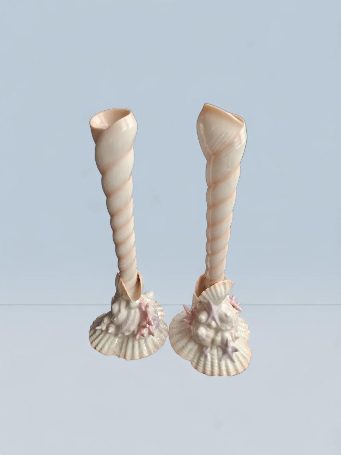Franklin Mint Treasures from Atlantis Shell Candlesticks – Porcelain Nautical Decor, Design by George de Hory (1989) rare!!!