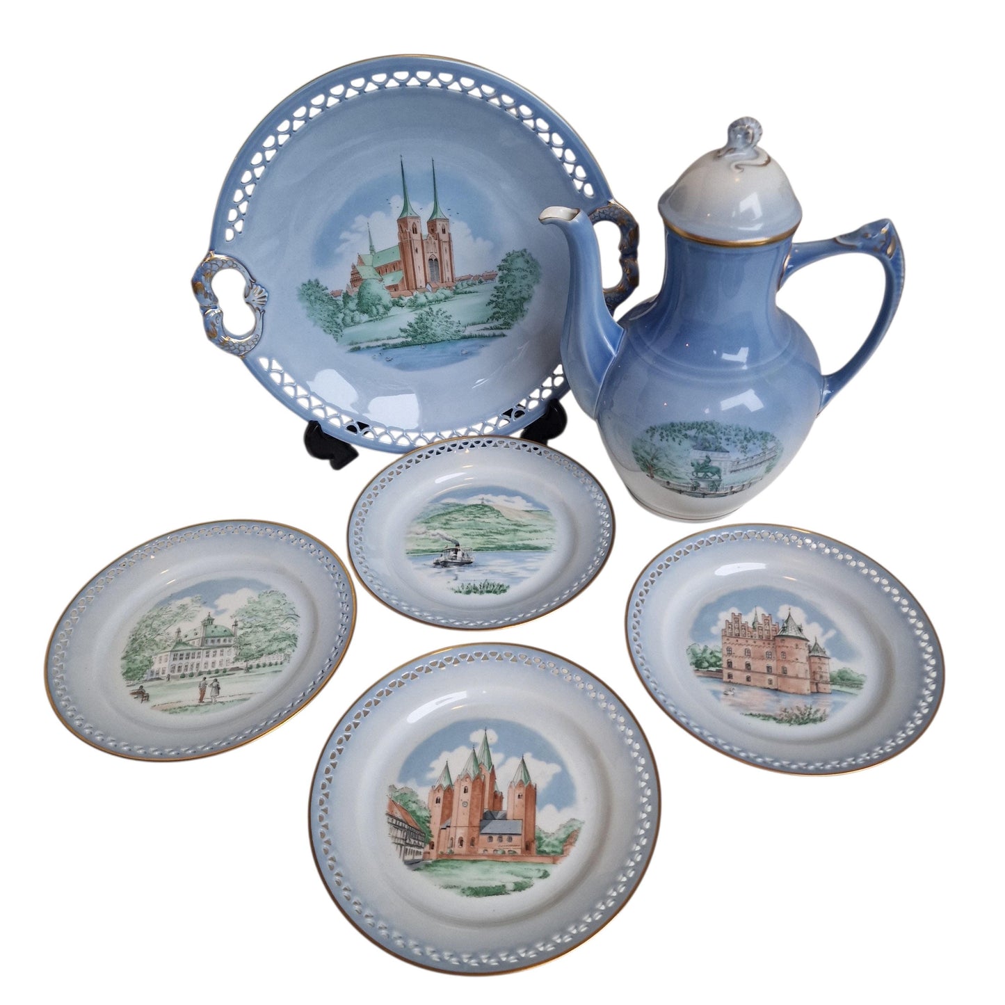 Bing & Grondahl Porcelain Tea Set, Royal Copenhagen Egeskov Roskilde