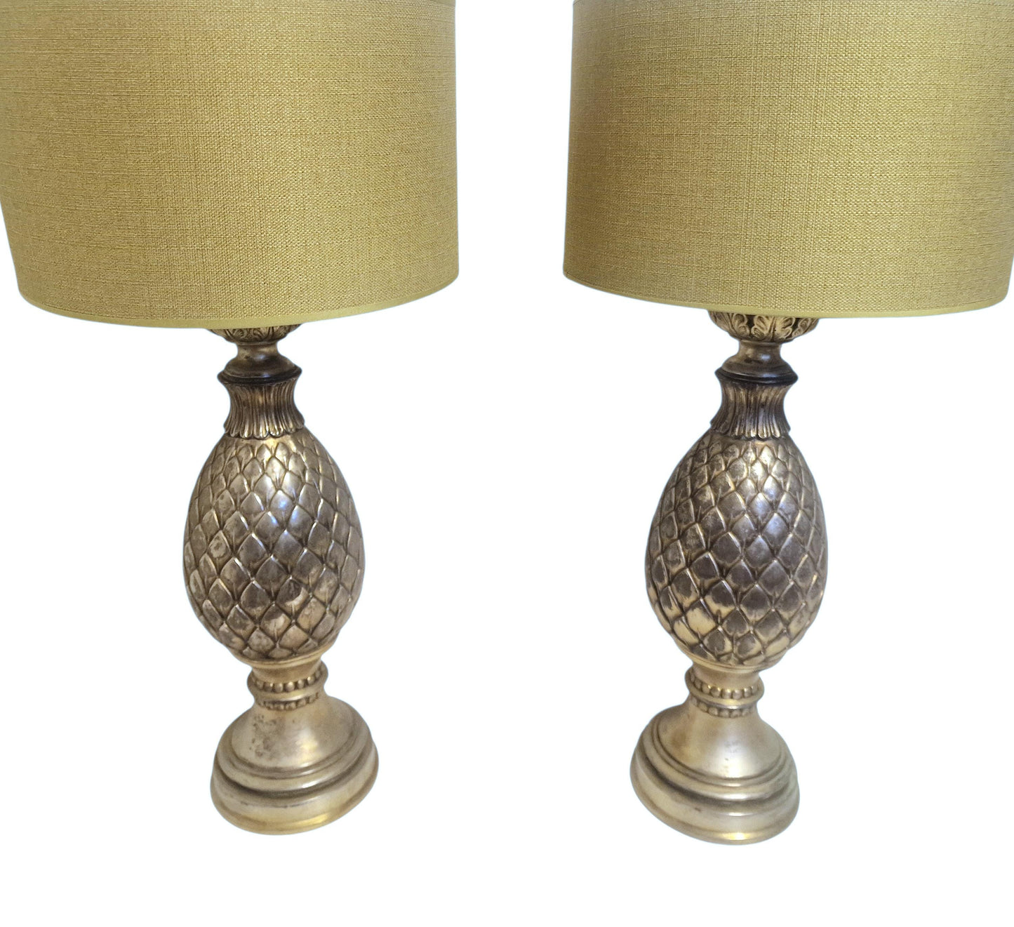 A pair of XL pineapple lamps, authentic designer table lamps. Deknudt x Loevsky & Loevsky, 1980s. Hollywood Regency Timeless Sophistication