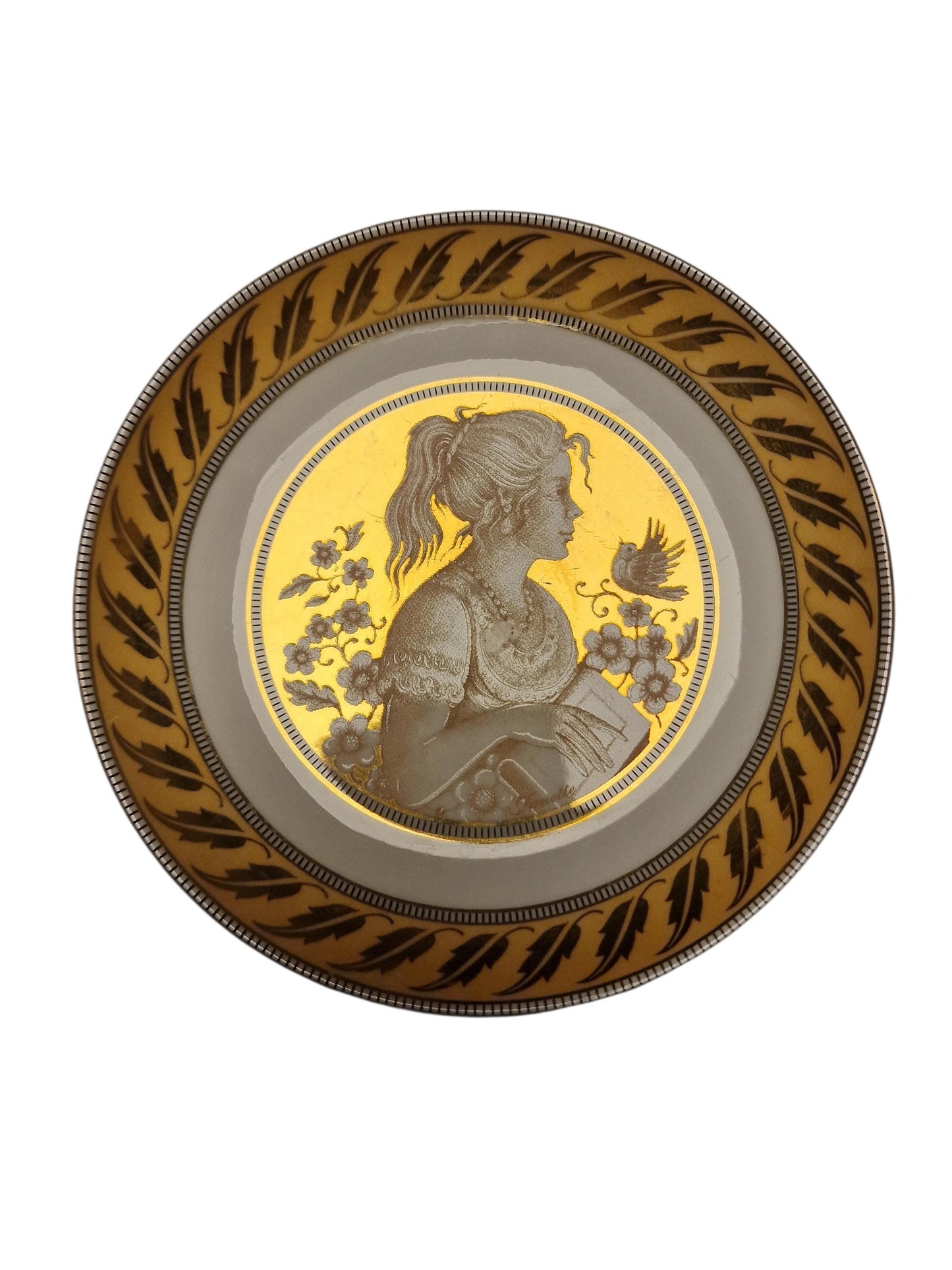 2 x Limoges L'etoile 22k Gold Gilt Handpainted Serving Plate and trinket plate