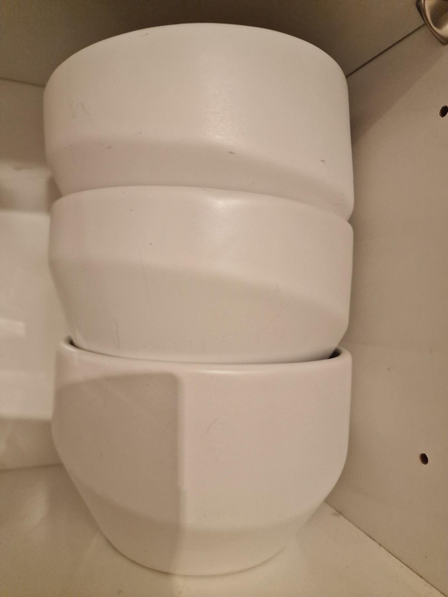 25 Maxwell & Williams White Ceramic Napkin Rings with Bowls