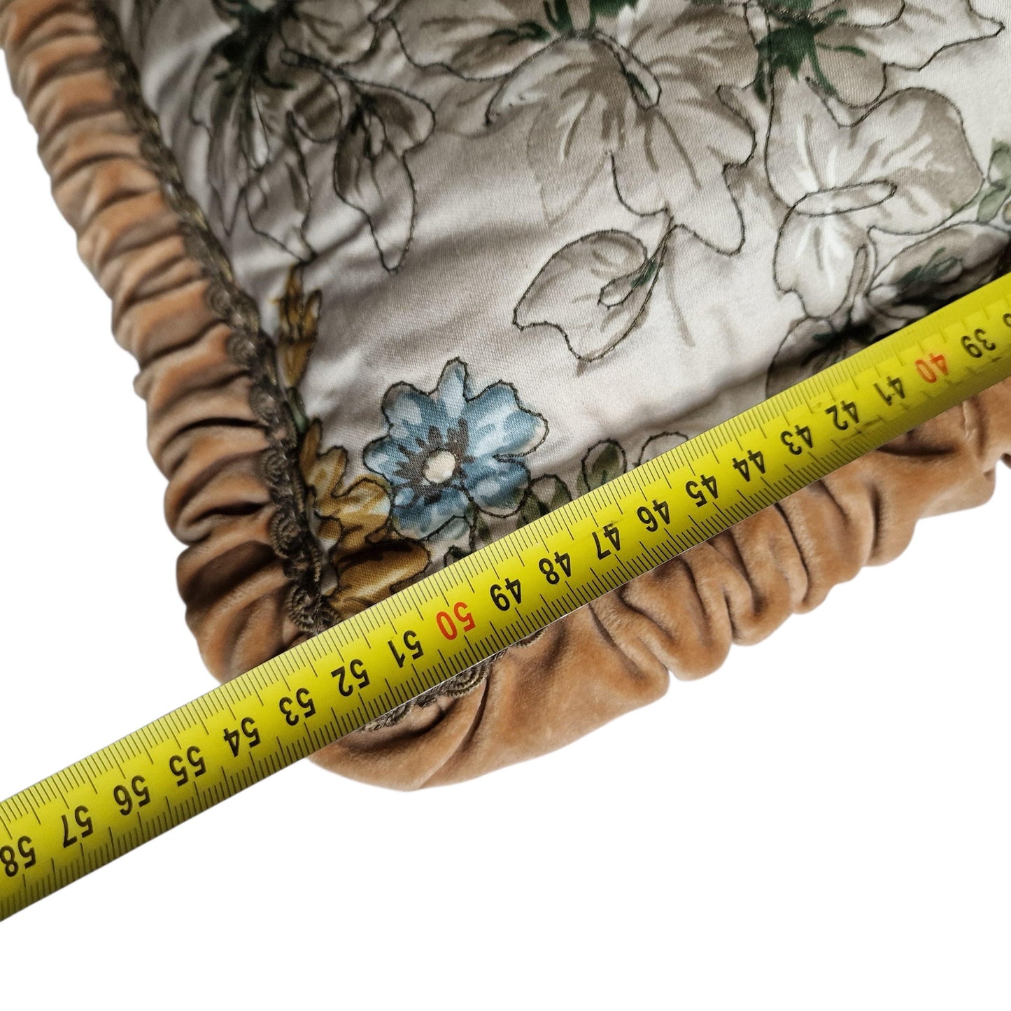 A set of 2 opulent victorian cushions, Sierkussens, filled feather, vintage cushion pillow gobelin