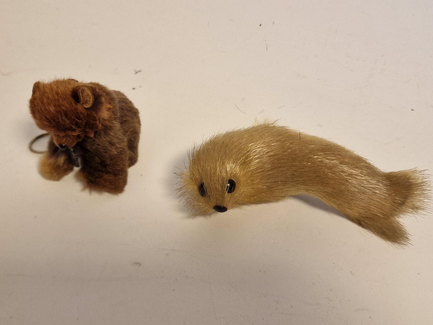 2 vintage beestjes met bont fur knuffel diertjes animal berlin mcm midcentury tourism