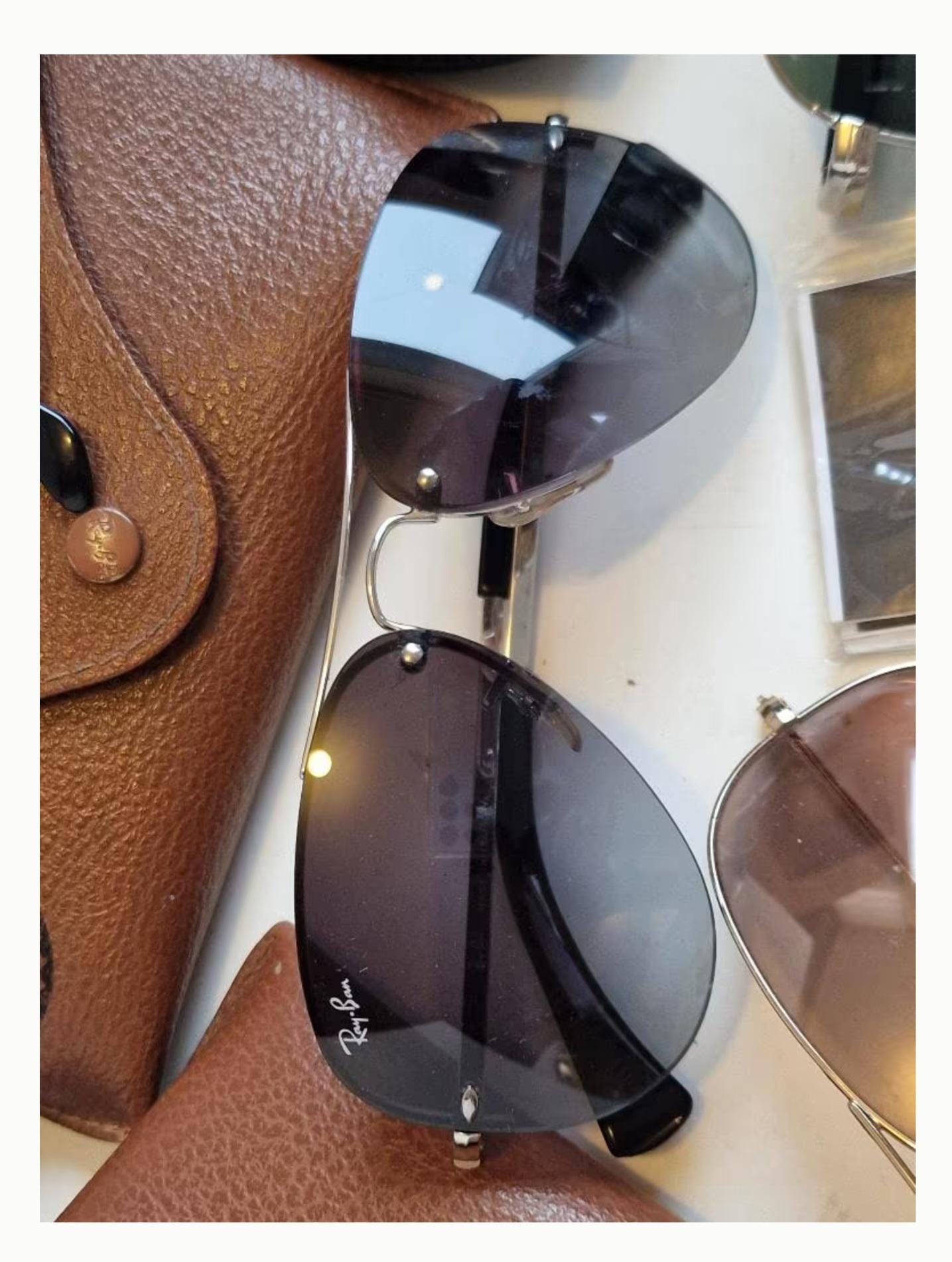 Collection of sunglasses rayban iconic pilot and wayfarer collectables vintage verzameling ray ban