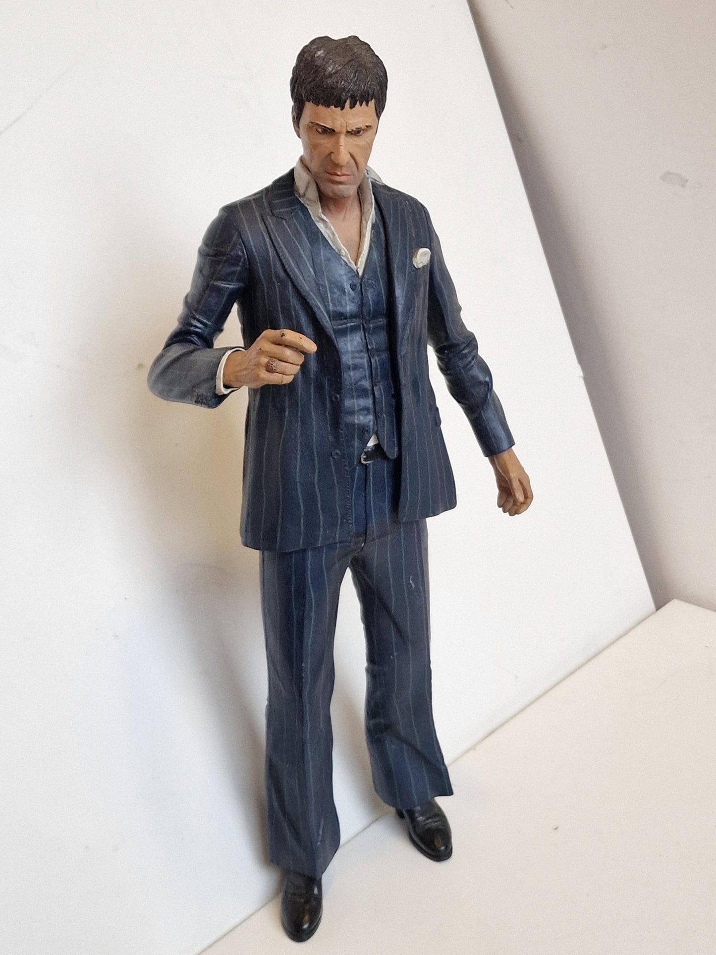 the World is Yours, xl Scarface figurine, the movie al pacino large 45 cm man figure