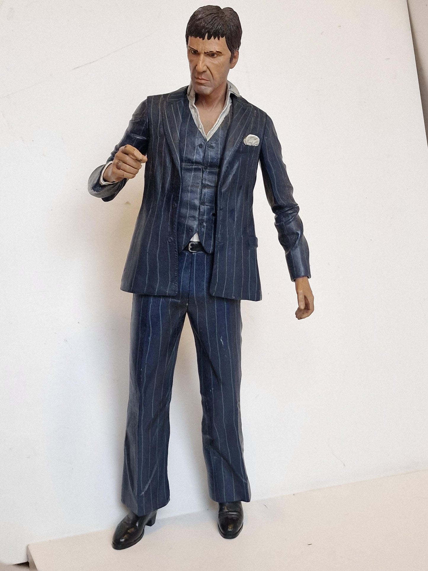 the World is Yours, xl Scarface figurine, the movie al pacino large 45 cm man figure