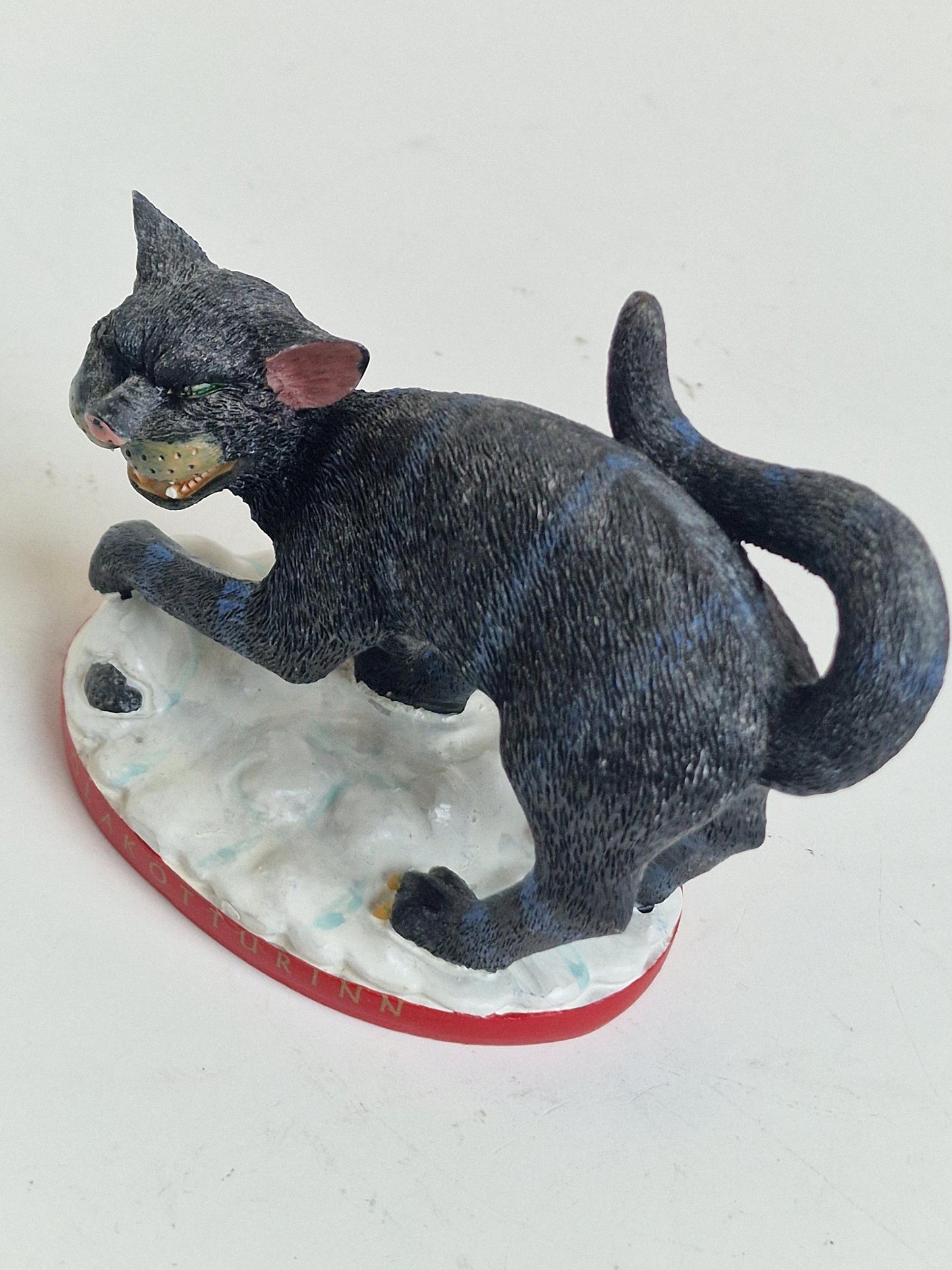 Iceland jule cat christmas figure saga myth christmas caroll