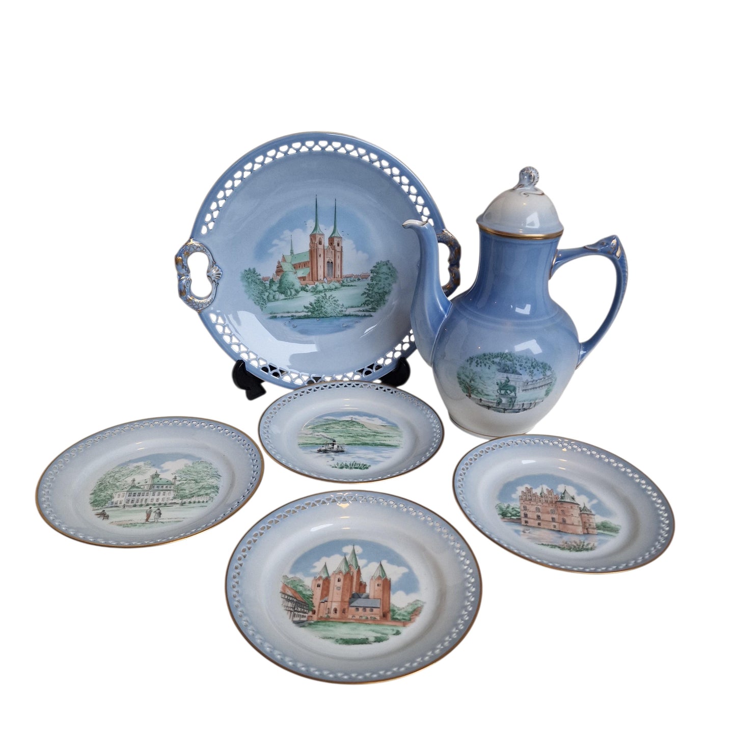 Bing & Grondahl Porcelain Tea Set, Royal Copenhagen Egeskov Roskilde