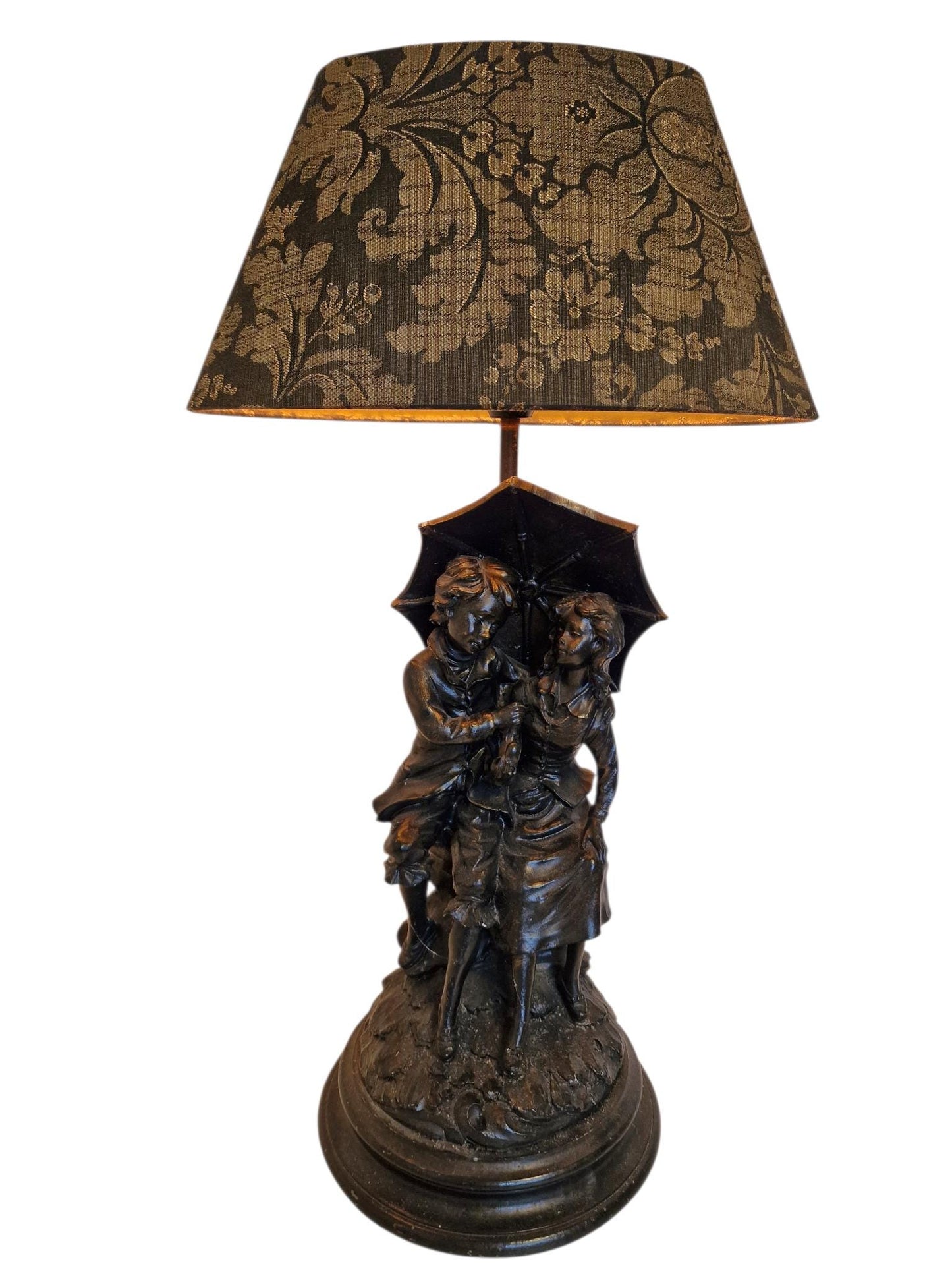 Figural bronzed tablelamp classical table lamp children under umbrella lively adorable