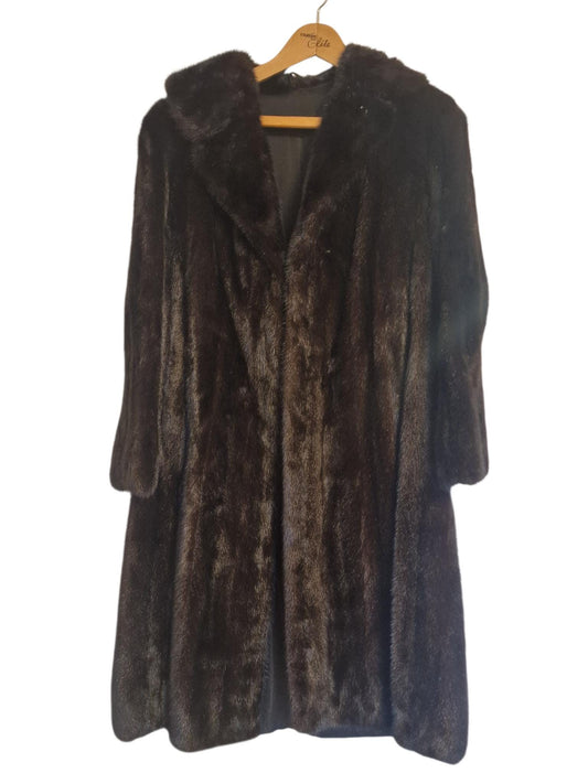 Vintage 1970s Mink Fur Coat, Dark Brown German Made Luxury Winter Coat, Women's L