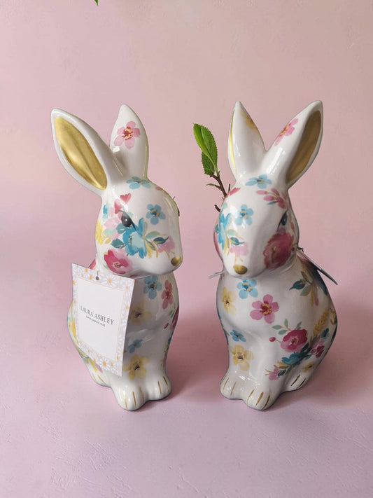 Laura Ashley - adorable bunnies, a set of flowered easterbunnies hare