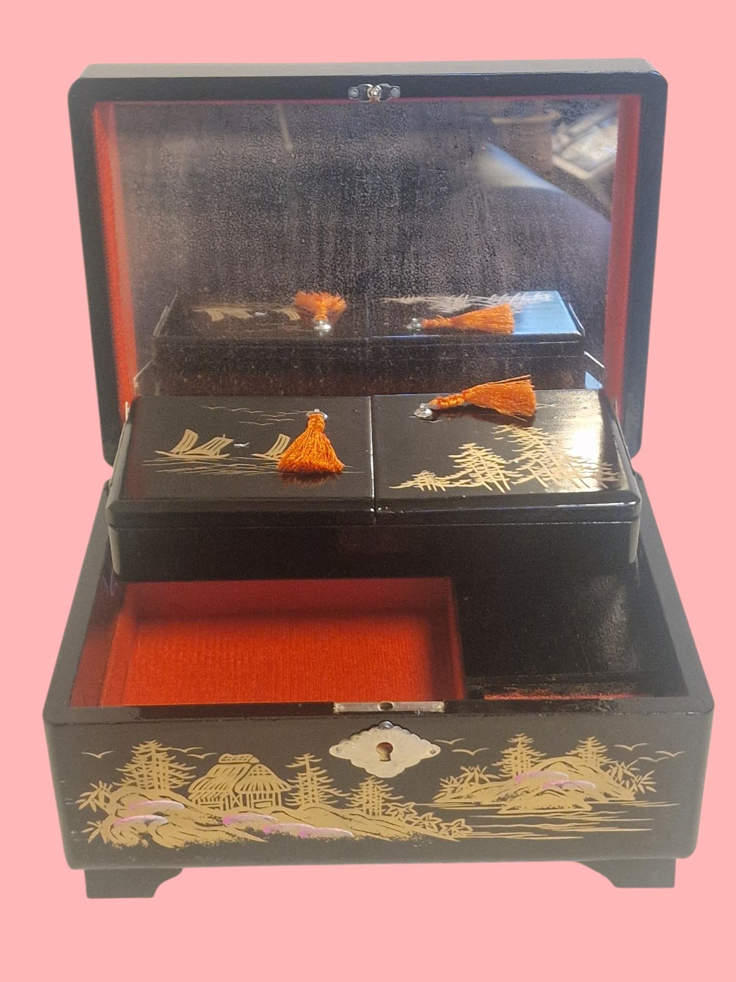 Vintage Handpainted Lacquer Jewelry Box, Asian Scene, Plays Tchaikovsky's Swan Lake