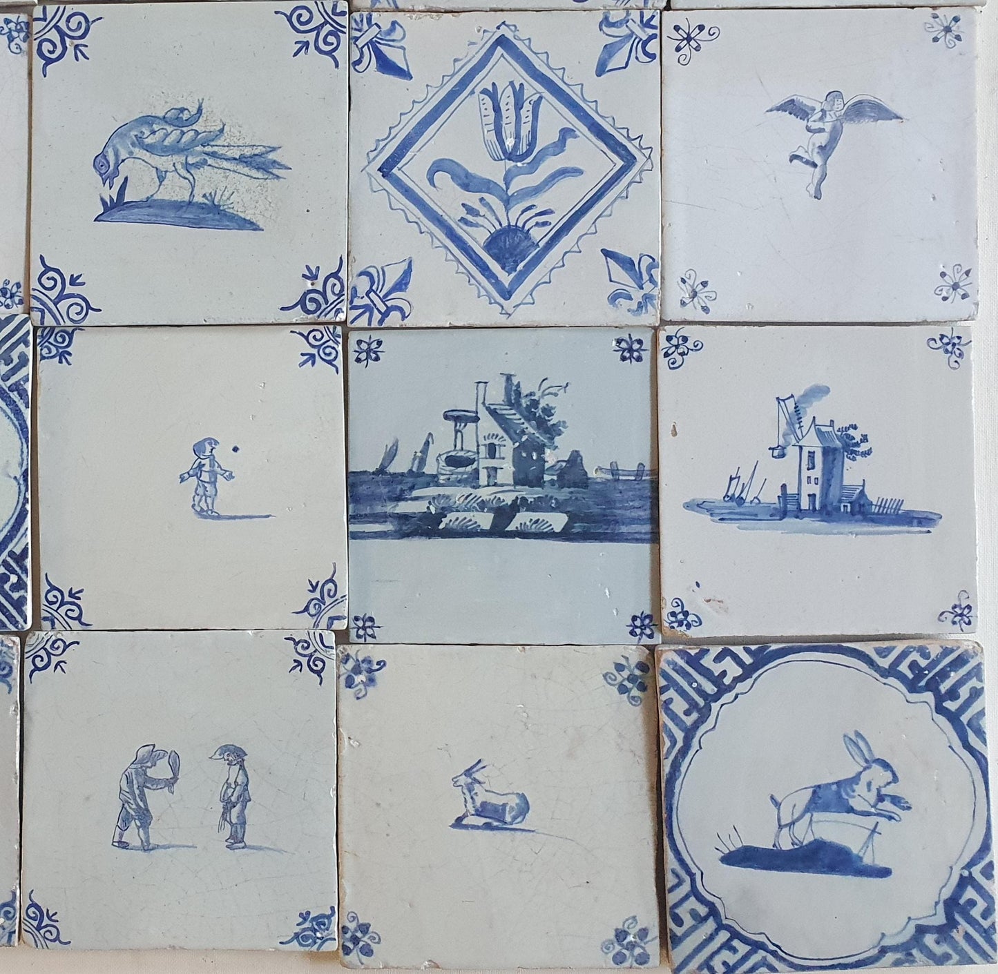 17th/18th  Delft tiles, a mix of antique tiles of 30