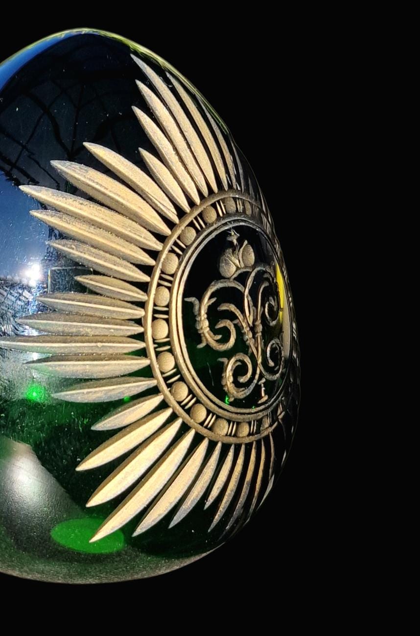 Fabergé Emerald Crystal Egg, Double Eagle Gilded Symbol, Etched Lead Crystal (Collector Item)