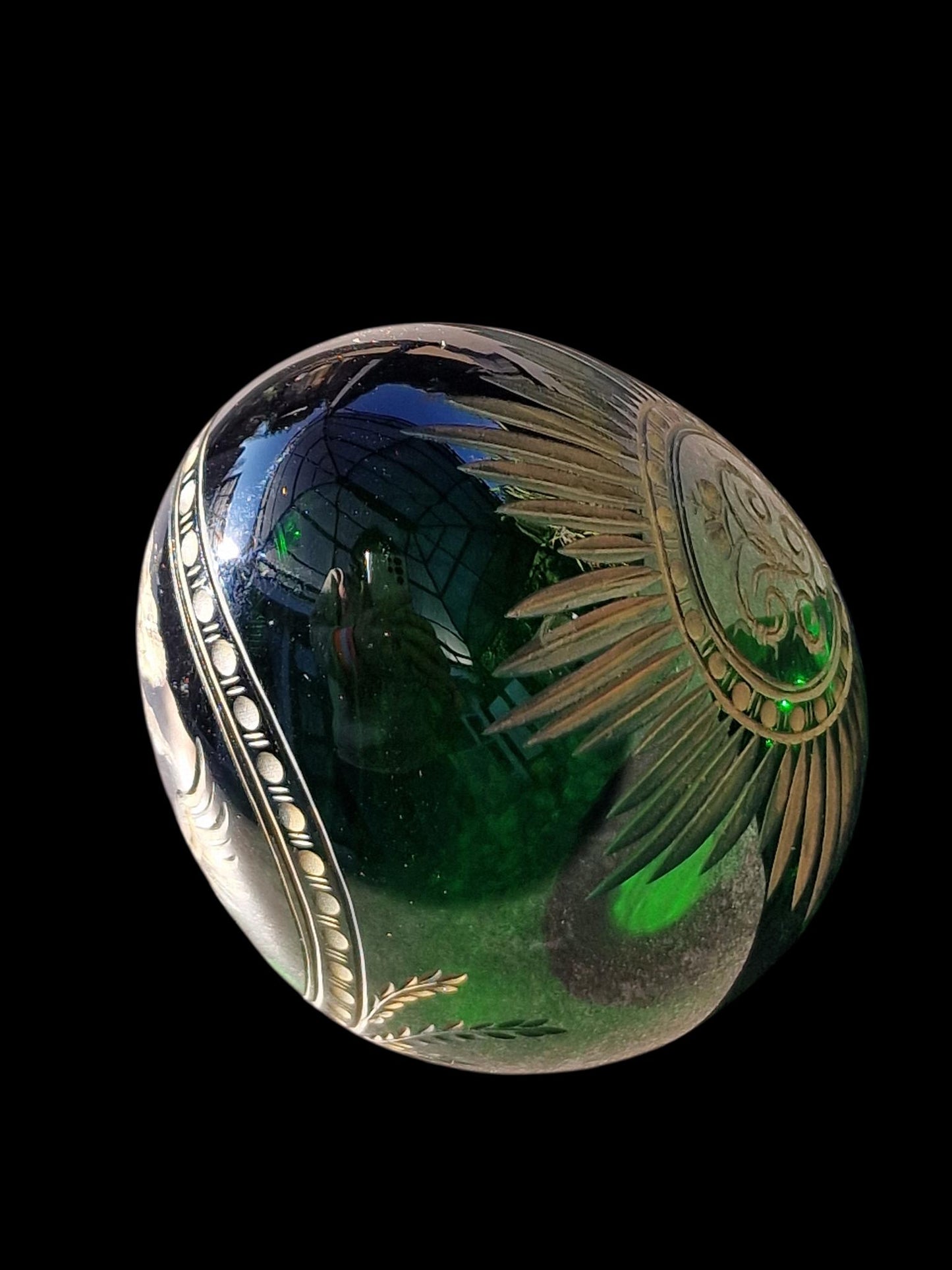 Fabergé Emerald Crystal Egg, Double Eagle Gilded Symbol, Etched Lead Crystal (Collector Item)
