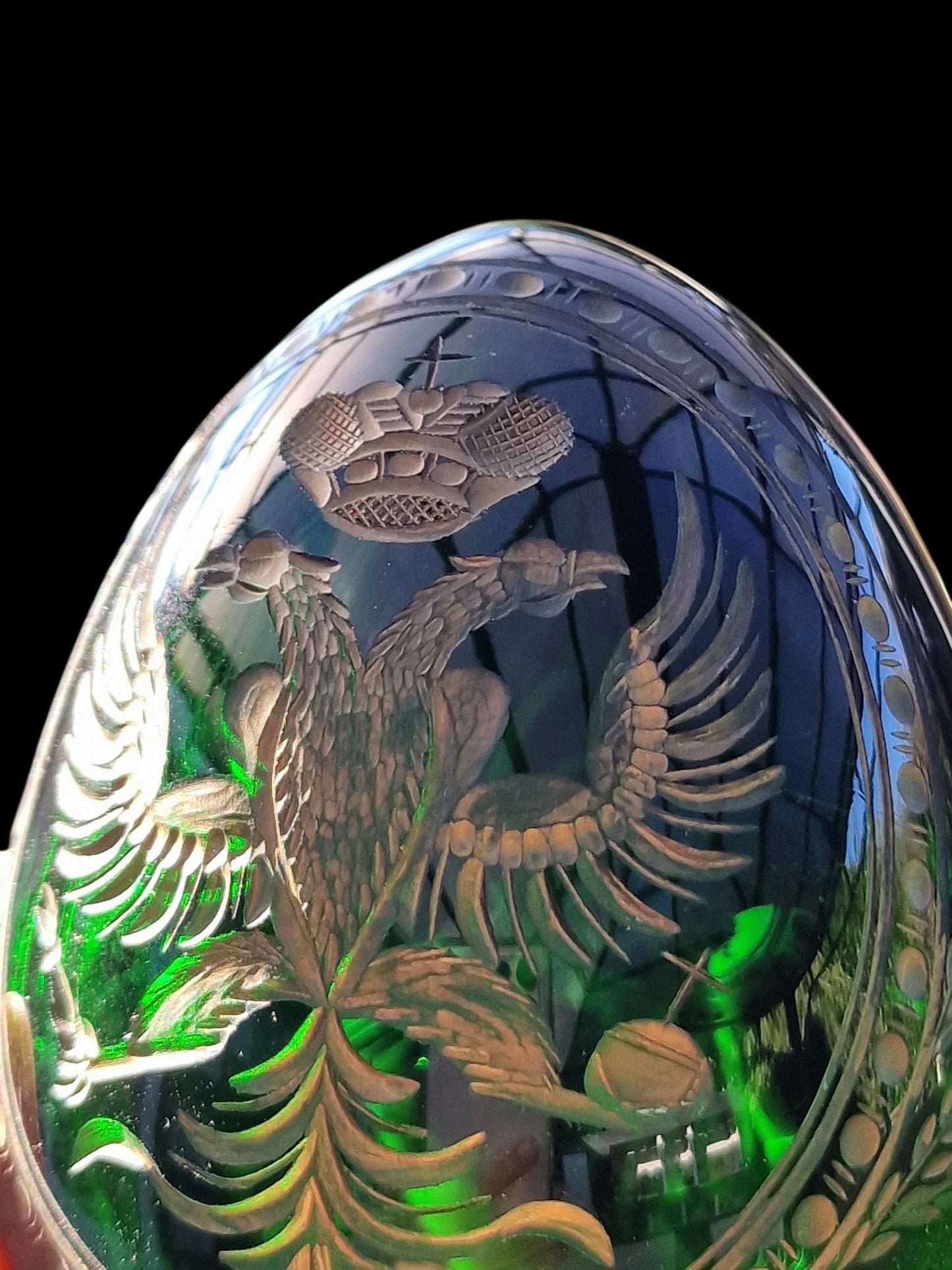Fabergé Emerald Crystal Egg, Double Eagle Gilded Symbol, Etched Lead Crystal (Collector Item)