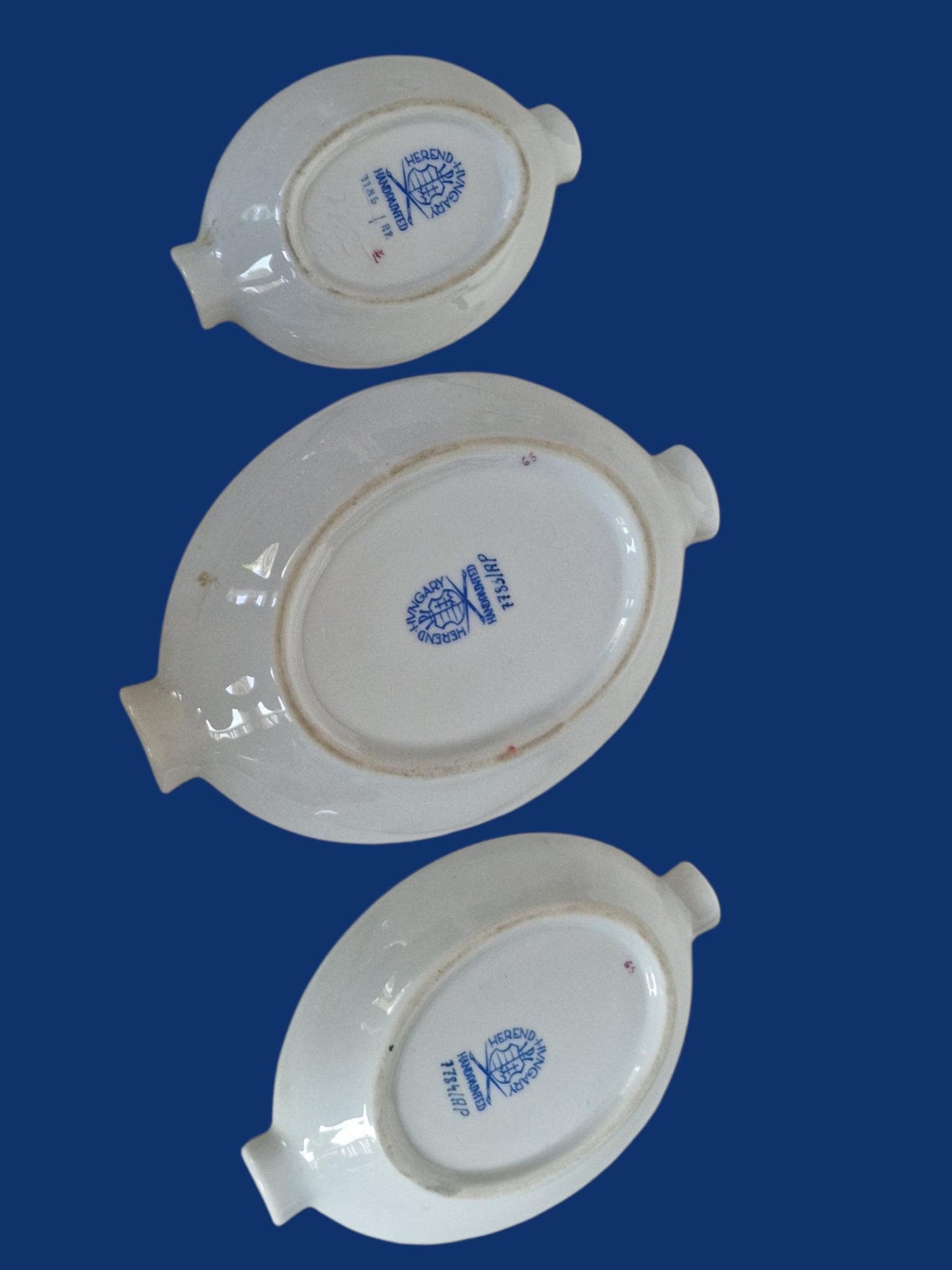 Herend Apponyi Red Ashtrays Set, Hand-Painted Porcelain Dish, Vintage Hungary Servies