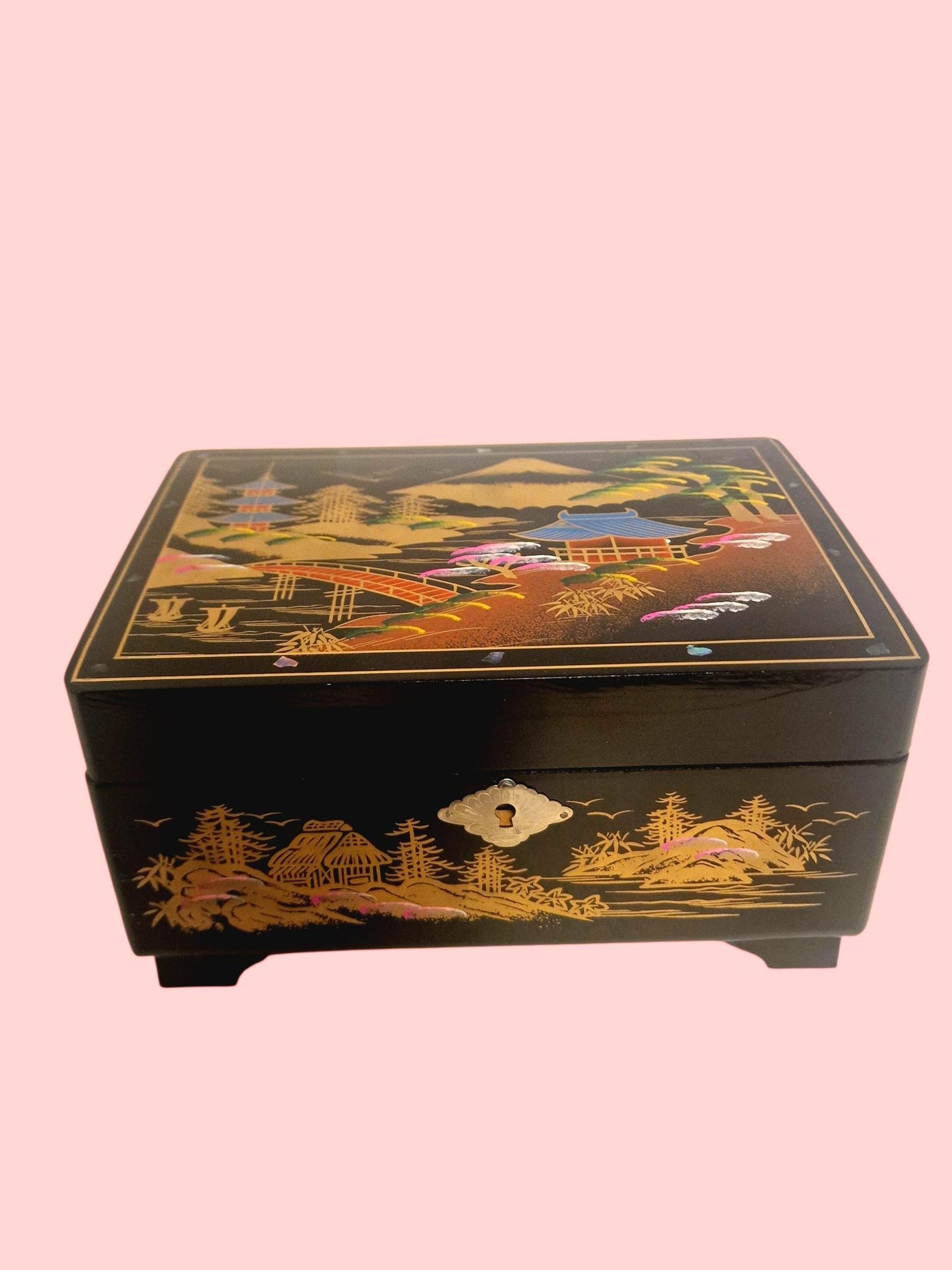 Vintage Handpainted Lacquer Jewelry Box, Asian Scene, Plays Tchaikovsky's Swan Lake