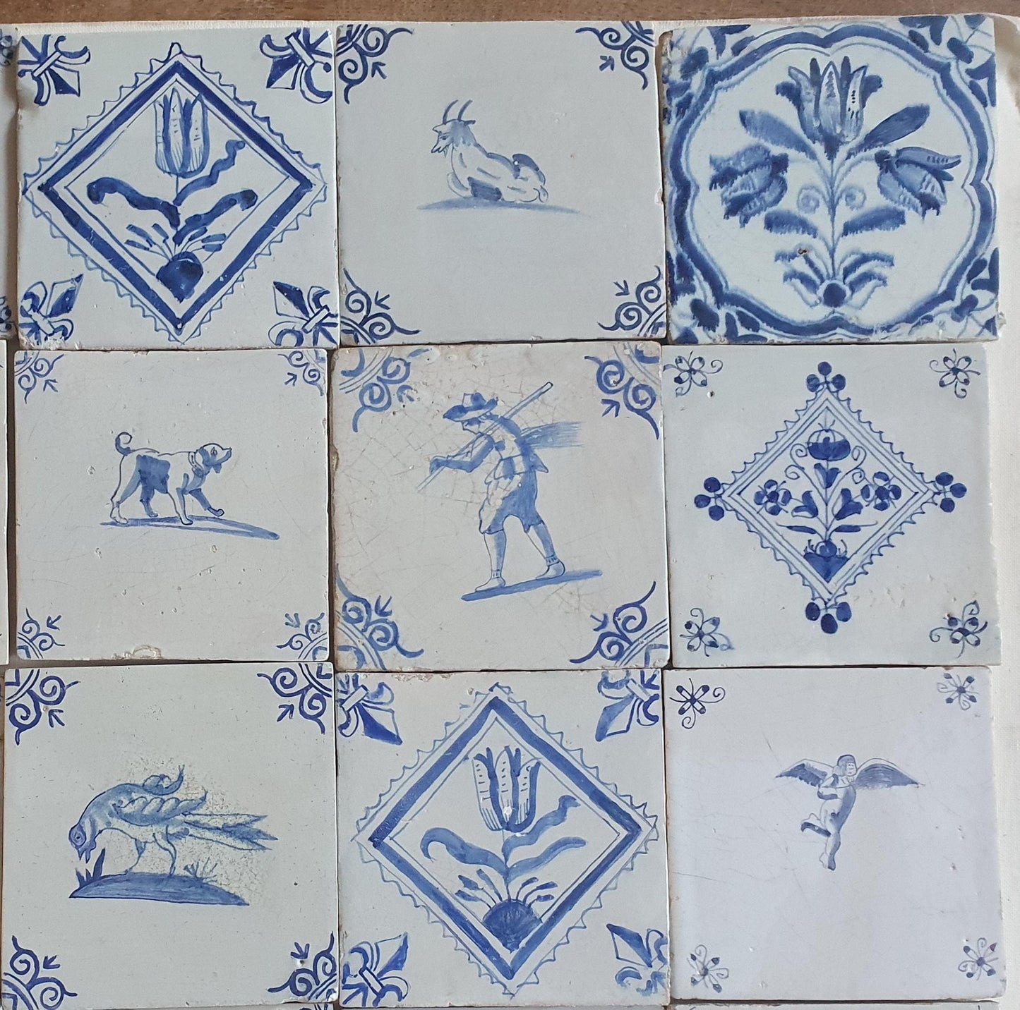 17th/18th  Delft tiles, a mix of antique tiles of 30