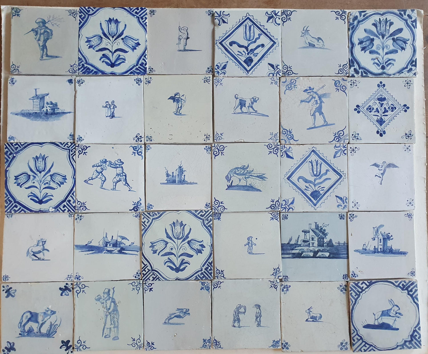 17th/18th  Delft tiles, a mix of antique tiles of 30