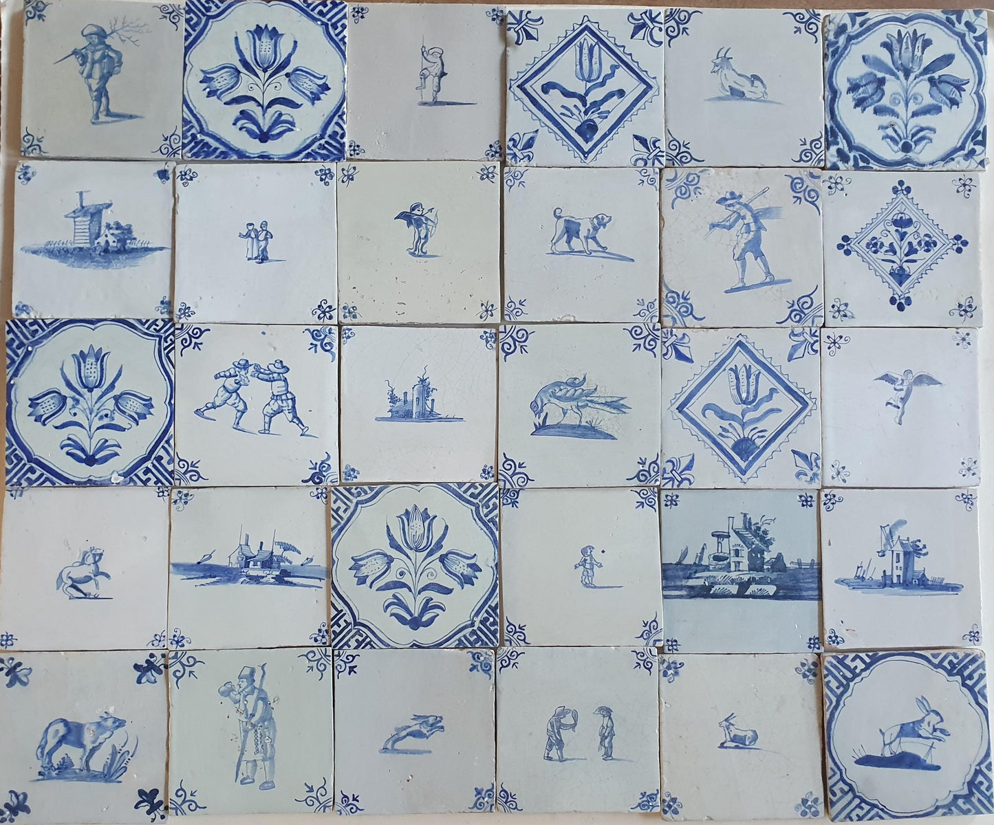 17th/18th  Delft tiles, a mix of antique tiles of 30