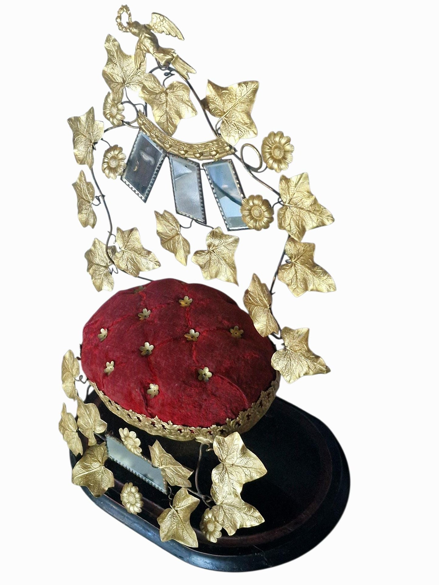19th Century French Bridal Chair Ring Holder, Napoleon III Gilded Ivy Detail