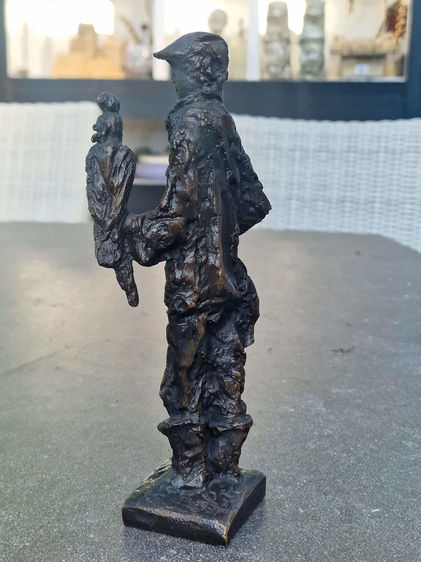 Willy van der Put Bronze Falconer witj falcon, Sculpture – Signed Dutch Falconry Art Figure