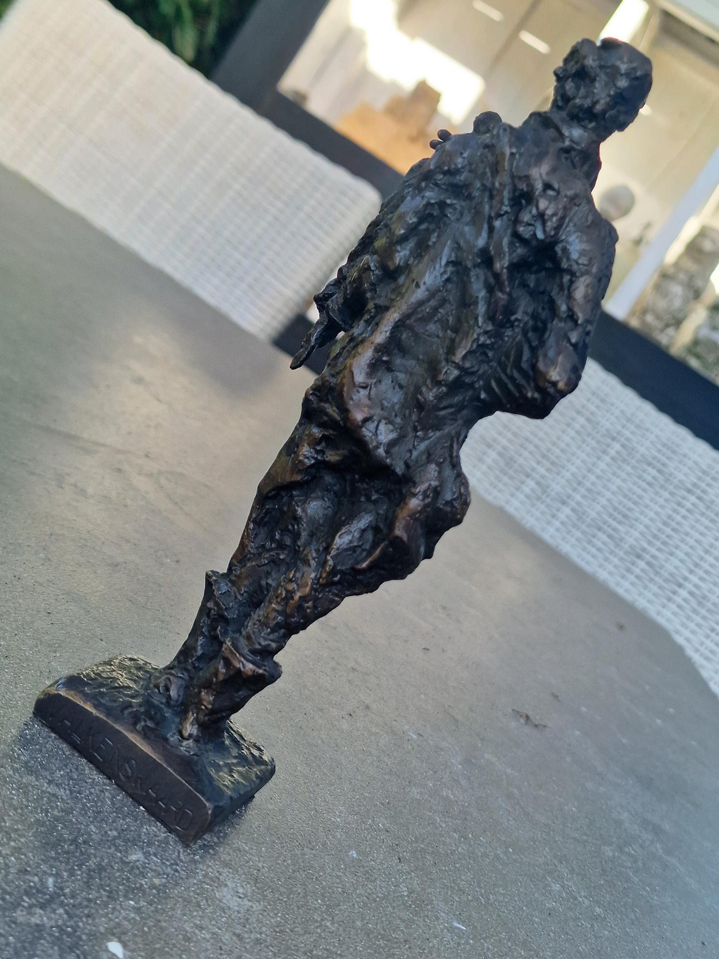 Willy van der Put Bronze Falconer witj falcon, Sculpture – Signed Dutch Falconry Art Figure