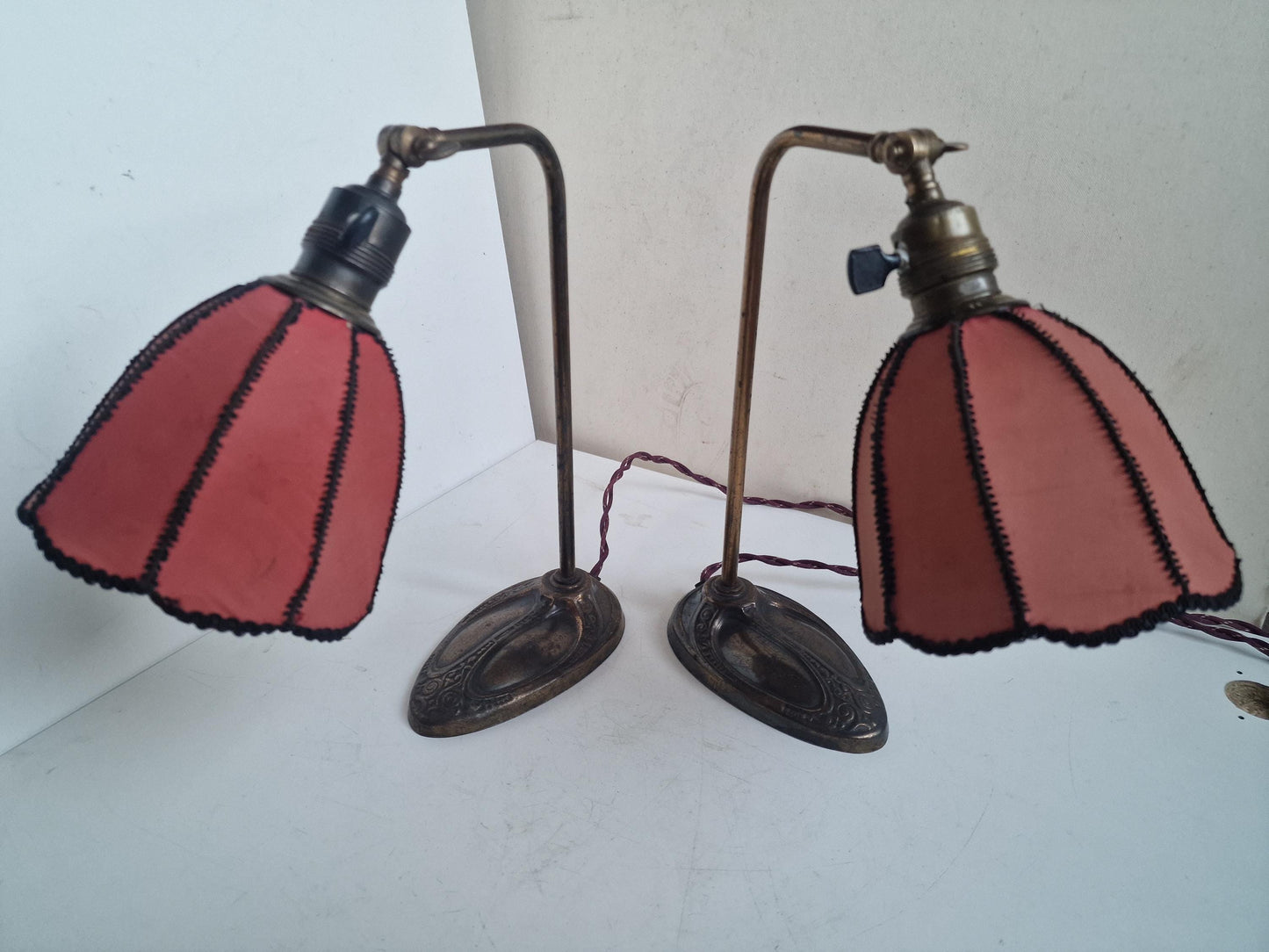 a pair of antique lamps table tafellamp retro design vintage klassiek