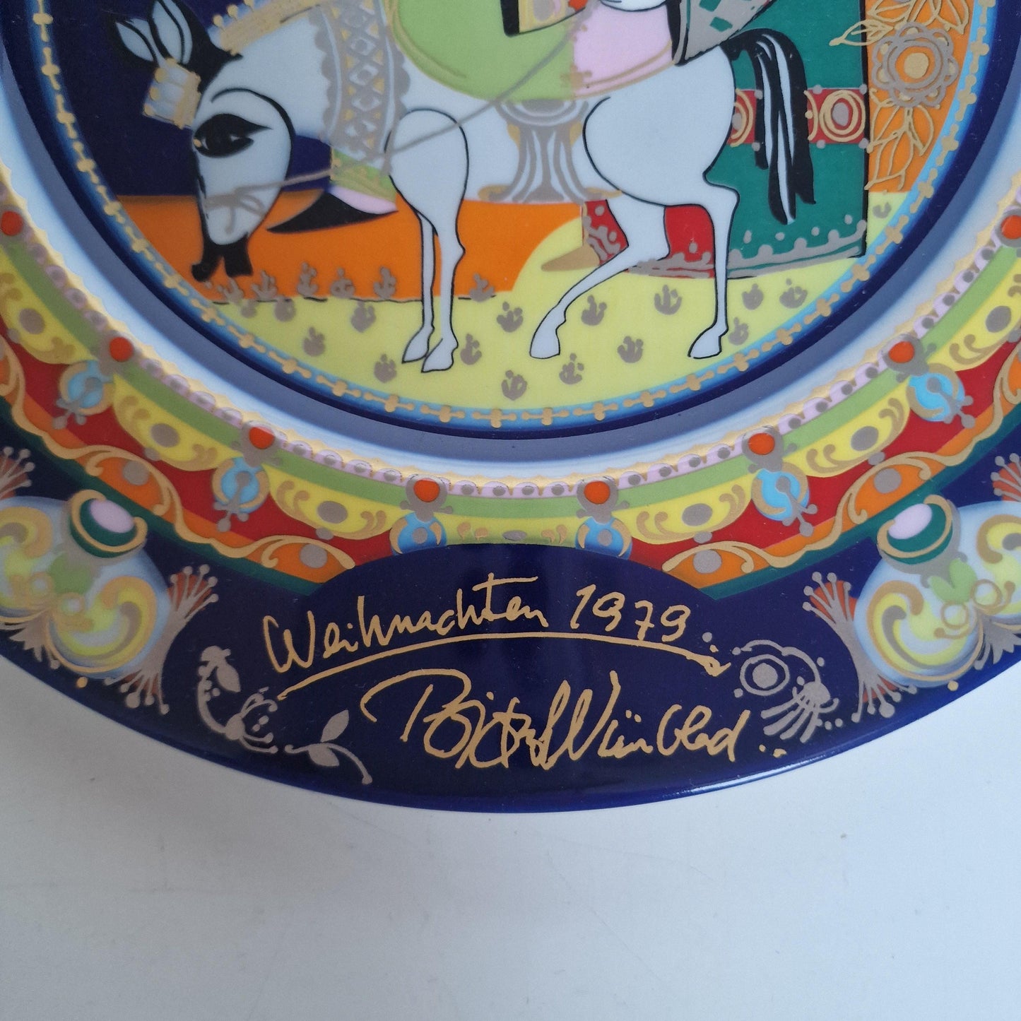 Bjorn Wiinblad Rosenthal Nativity Plate – Hand-Painted Gold Porcelain Christmas Wall Art