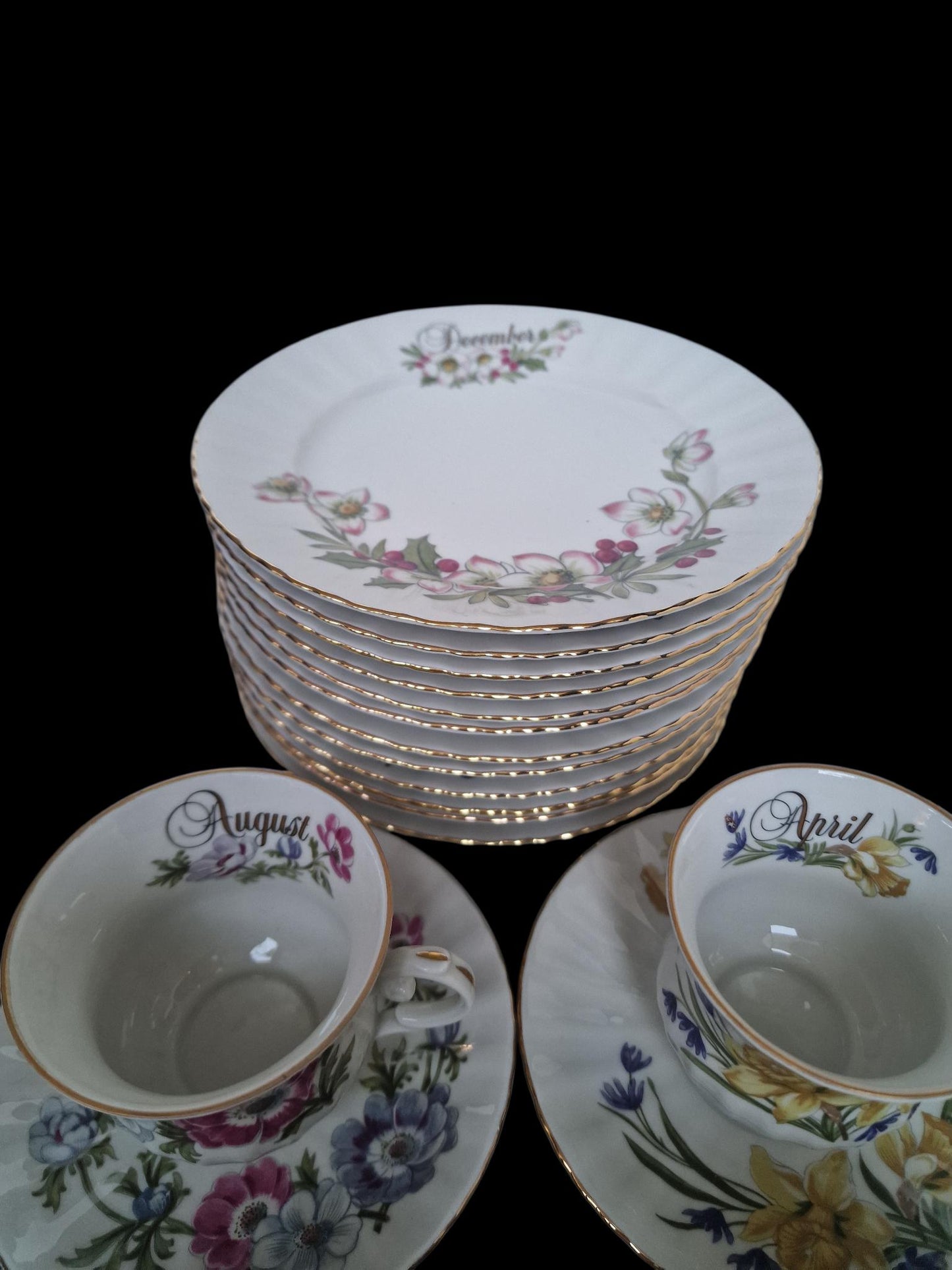 Seltmann Weiden 12 months Porcelain Breakfast Set – Floral Calendar China, W. Germany