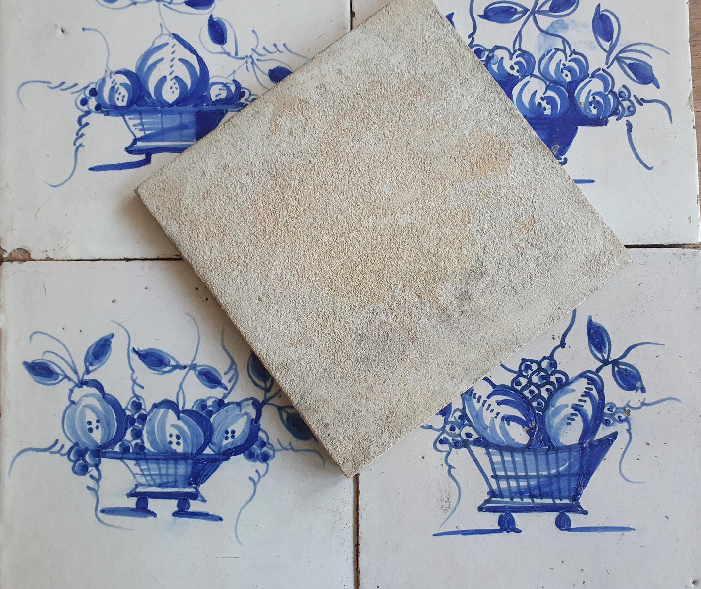 6 x Dutch Delft Blue Tiles, Fruit bowl, 18th century, tilepanel antique collectable and backsplash fireplace kitchen tiles Set of 6