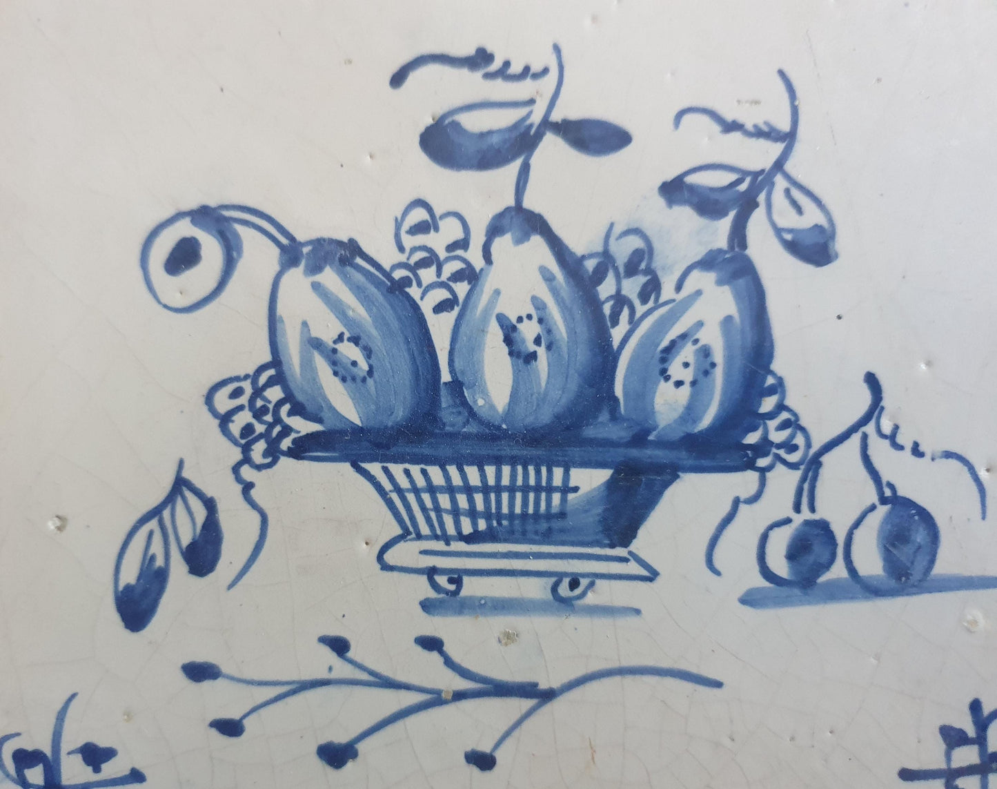 Dutch Delft Blue Tile, Fruit bowl, 19th century,  planttile antique collectable and backsplash fireplace kitchen tiles