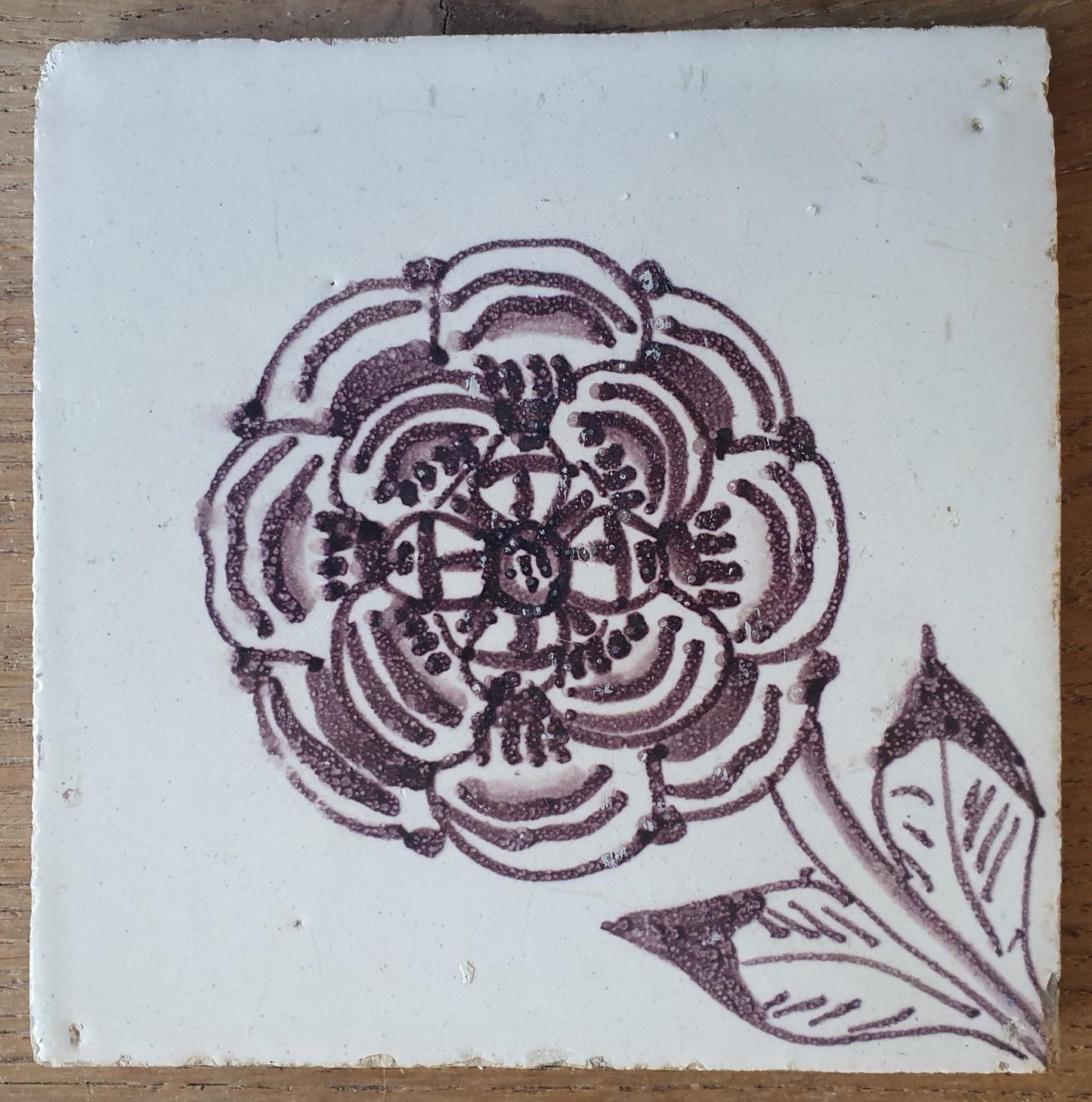4 x Dutch Delft Mangaan Tiles, Flower, 18th century, antique collectable and backsplash fireplace kitchen tiles