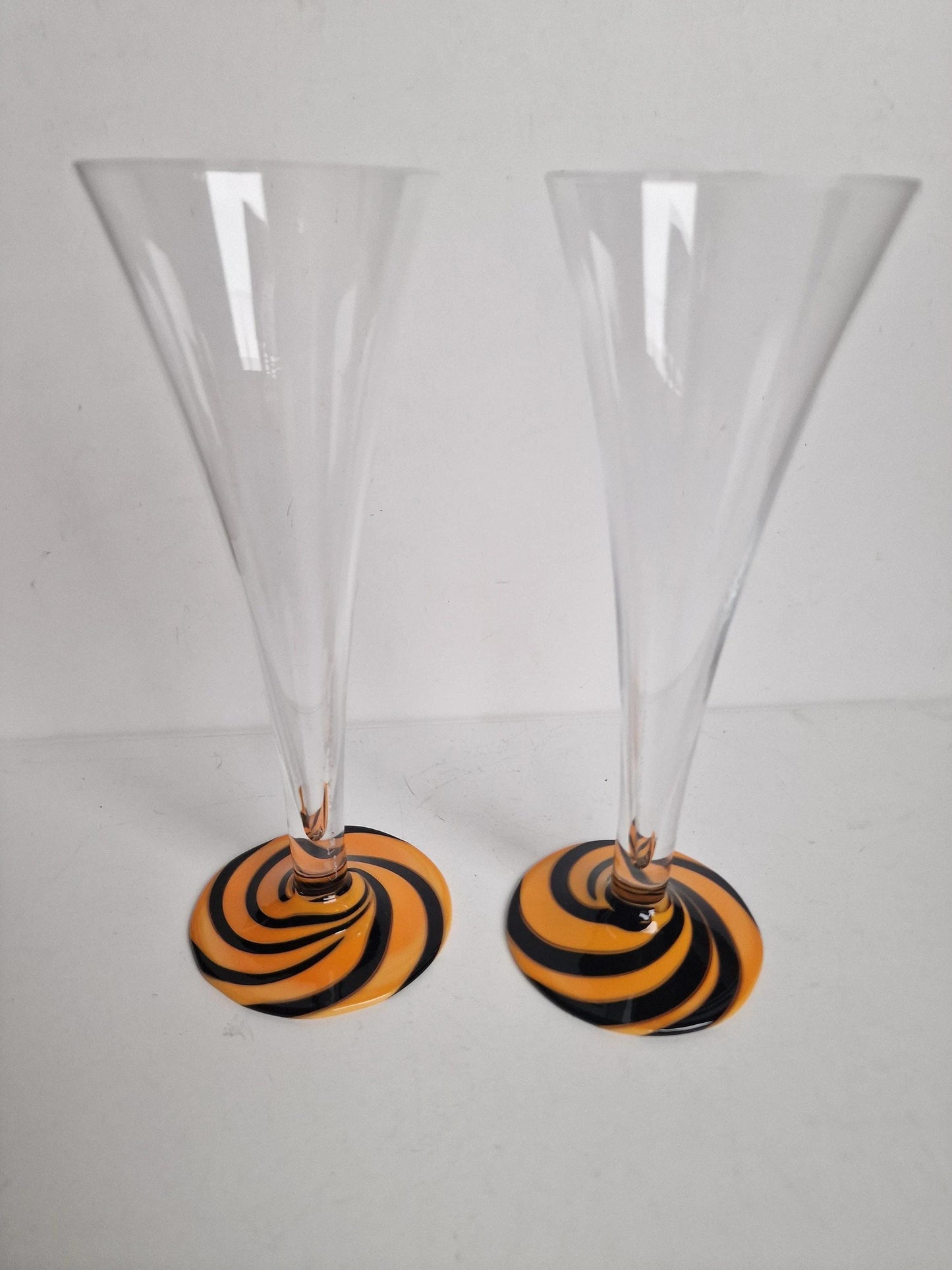 Carlo Moretti Murano Glass Champagne Flutes, Hand Engraved, Rare