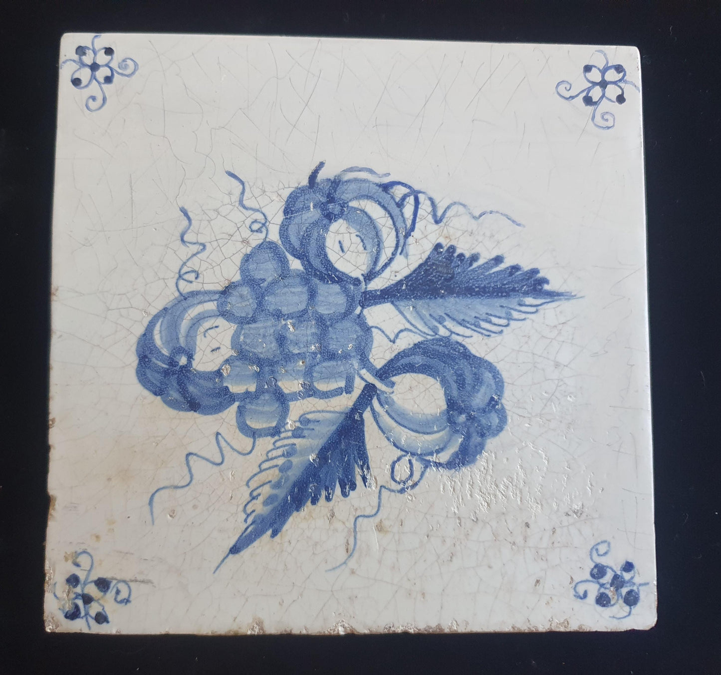 Dutch Delft Blue Tile, Fruit bowl, 18th century, planttile antique collectable and backsplash fireplace kitchen tiles