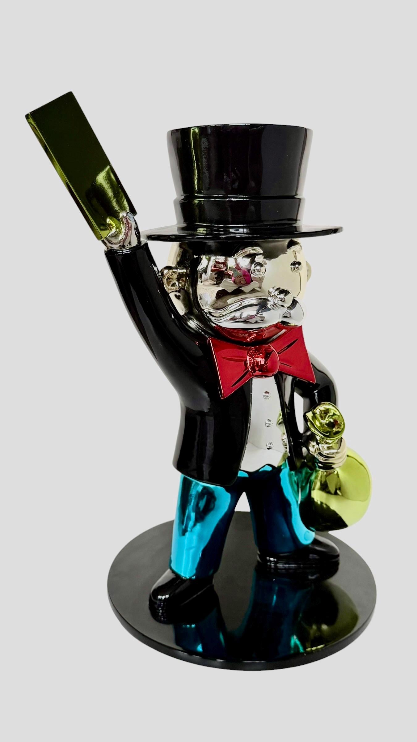 16.3’’ XL Diederik van Apple - mr monopoly - trust in gold - large pop art sculpture. Dutch designer, iconic conversation piece