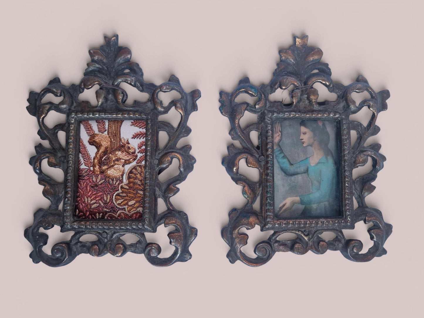 A set of 2 antique Victorian photo lists. British antiques photoframes. Uk 19th, or small painting