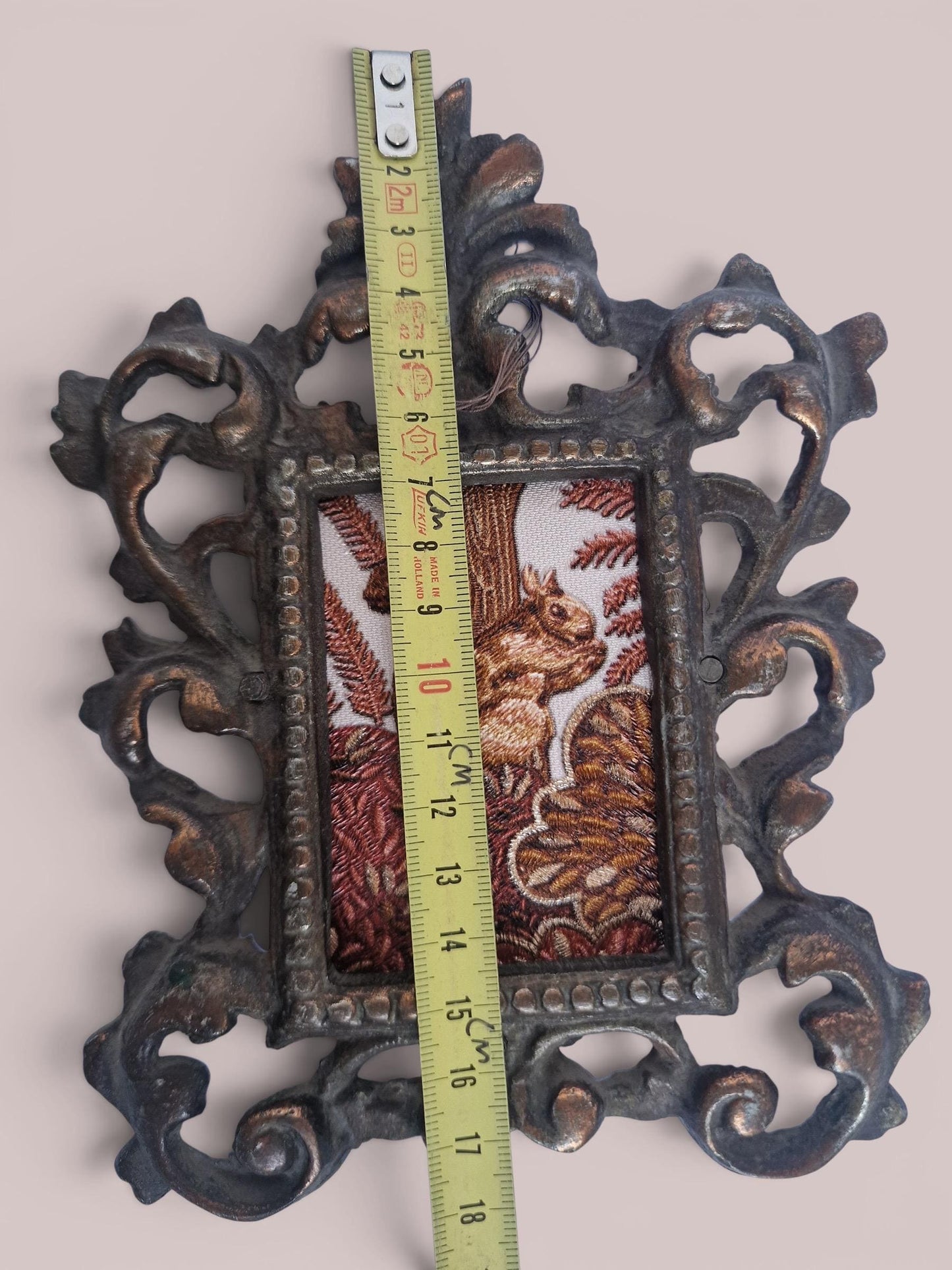A set of 2 antique Victorian photo lists. British antiques photoframes. Uk 19th, or small painting