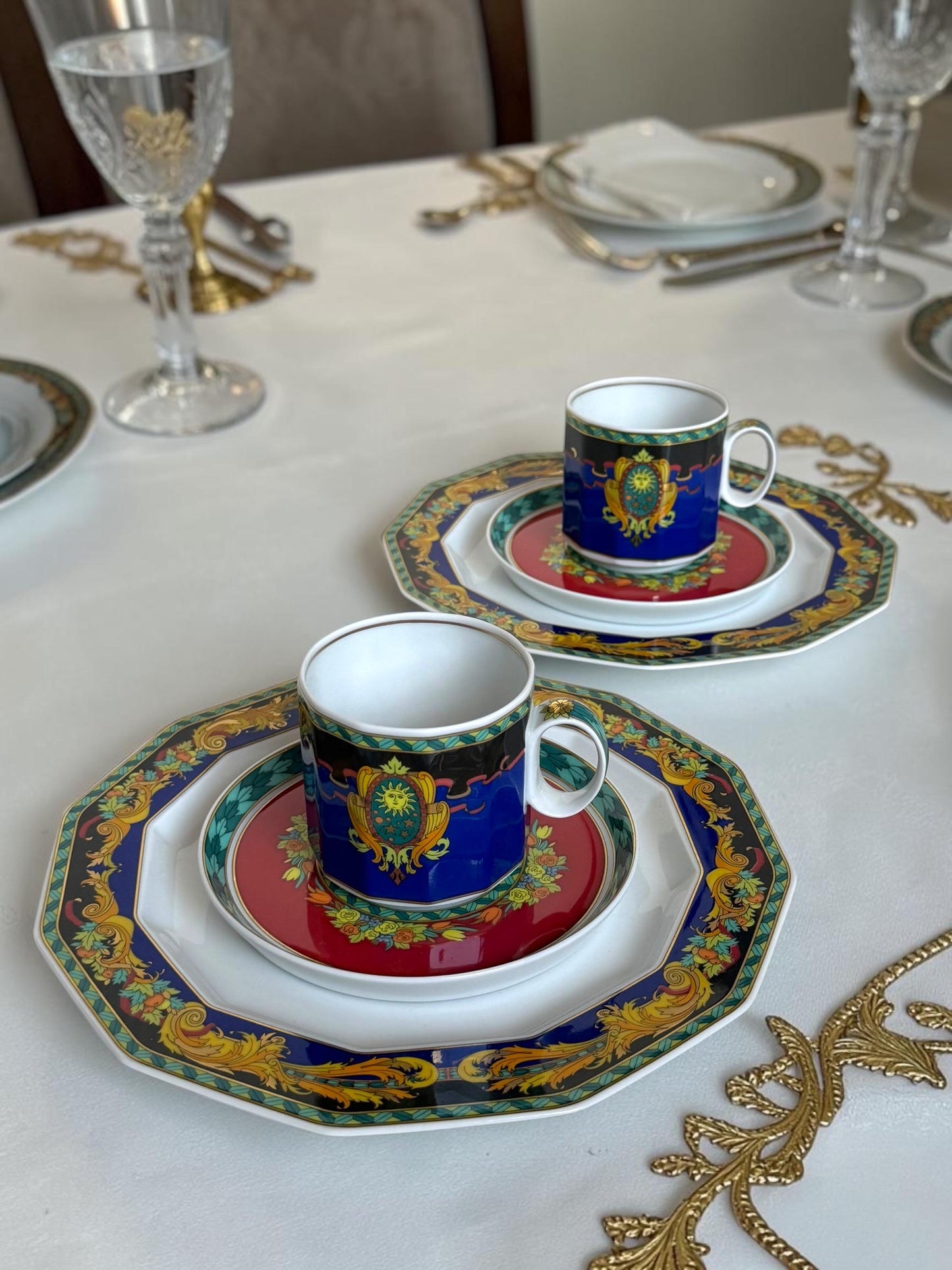 Rosenthal porcelain x versace,   breakfast service for 2, (3 sets available) le roi du soleil tableware