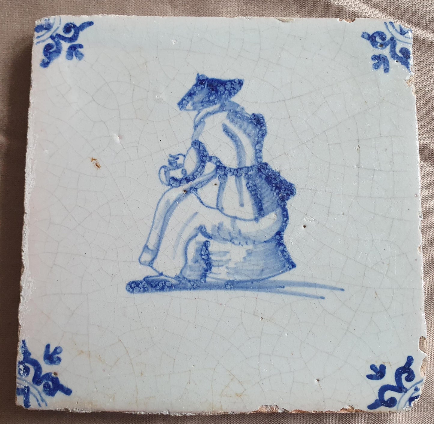 4 x Antique Delft Tiles - 1660-1660 People  Design, Holland.