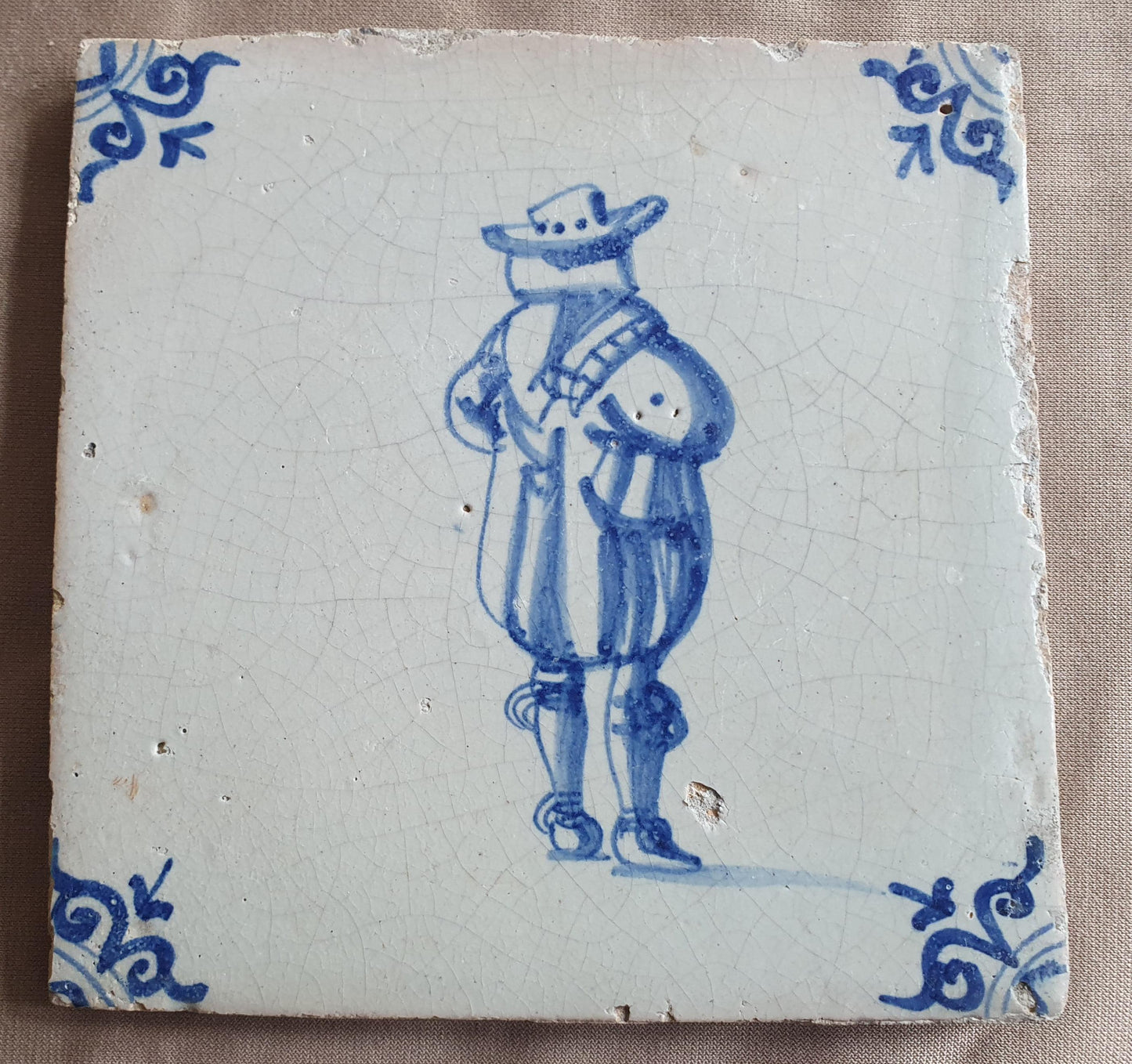 4 x Antique Delft Tiles - 1660-1660 People  Design, Holland.