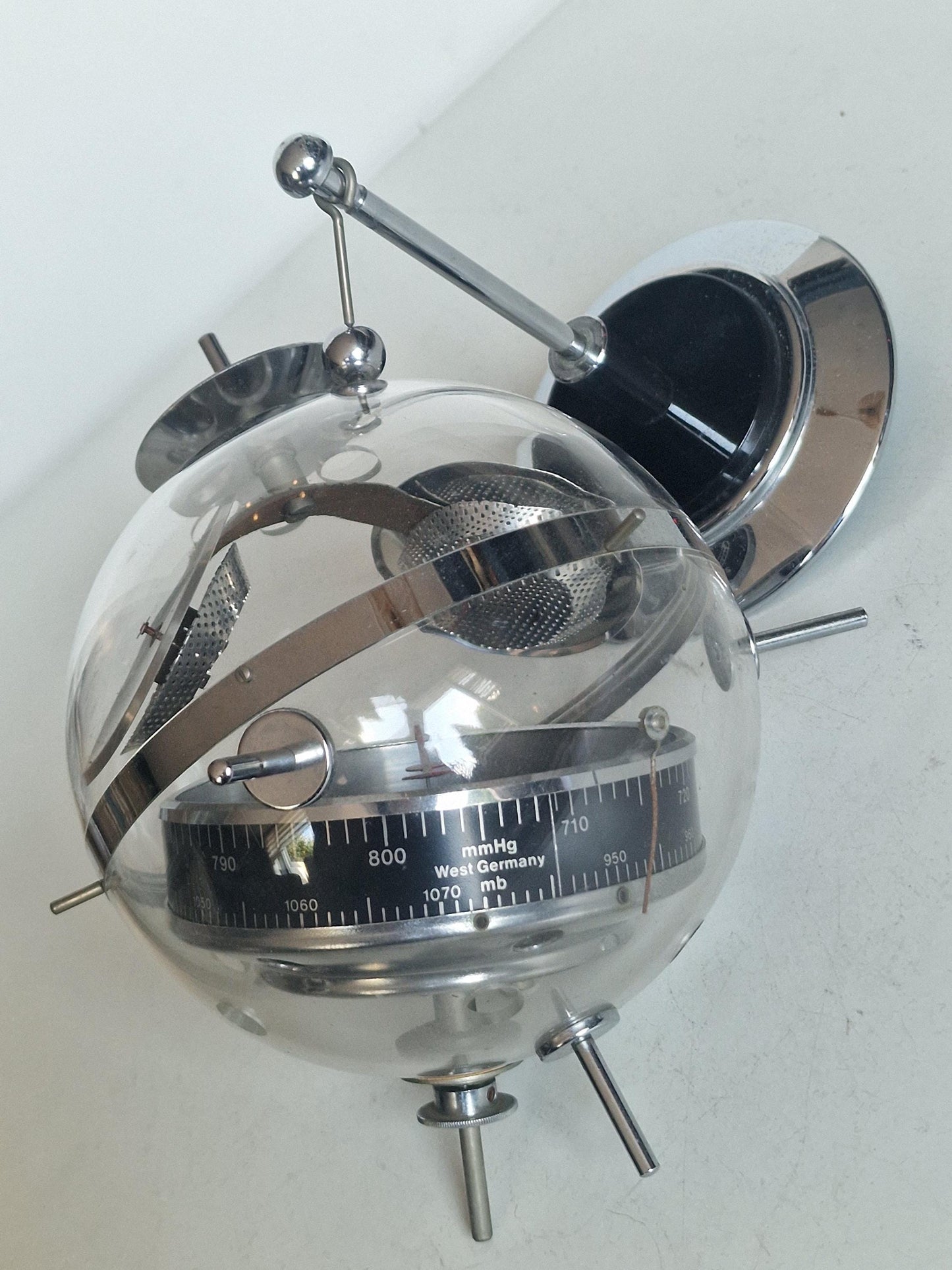 Weather station Space Age SPUTNIK  wall!! Mid Century German modernism 1950s design Barometer Thermometer Hygrometer design weatherstation