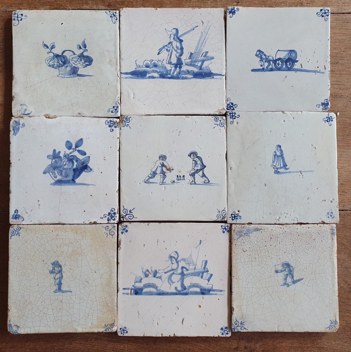 9 x Antique Delft Tiles - 1660-1660 People  Design, Holland.