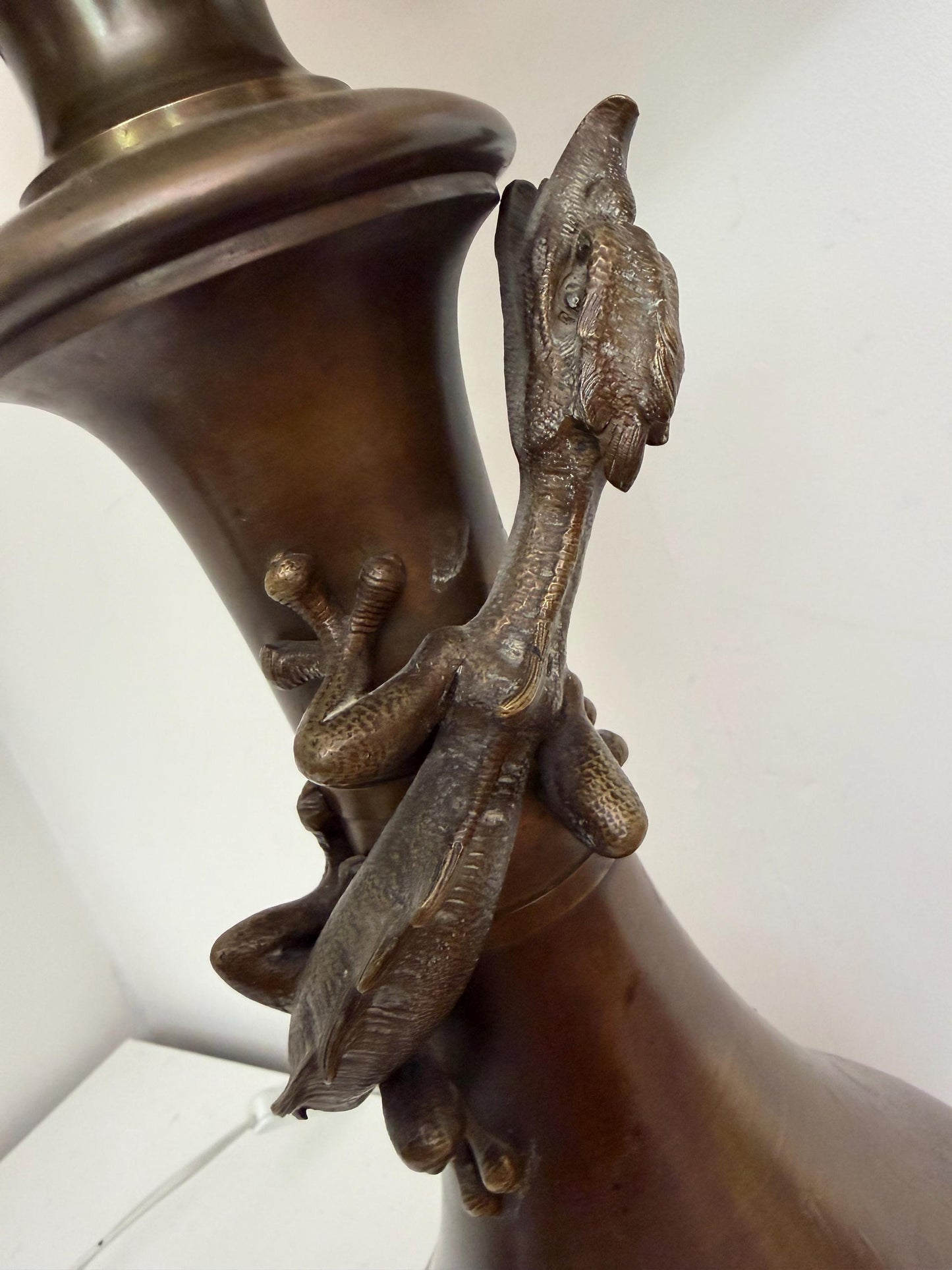 XL Pair of ‘lizzard’ lamps in bronze, nice patina,  antiques 19th napoleon III